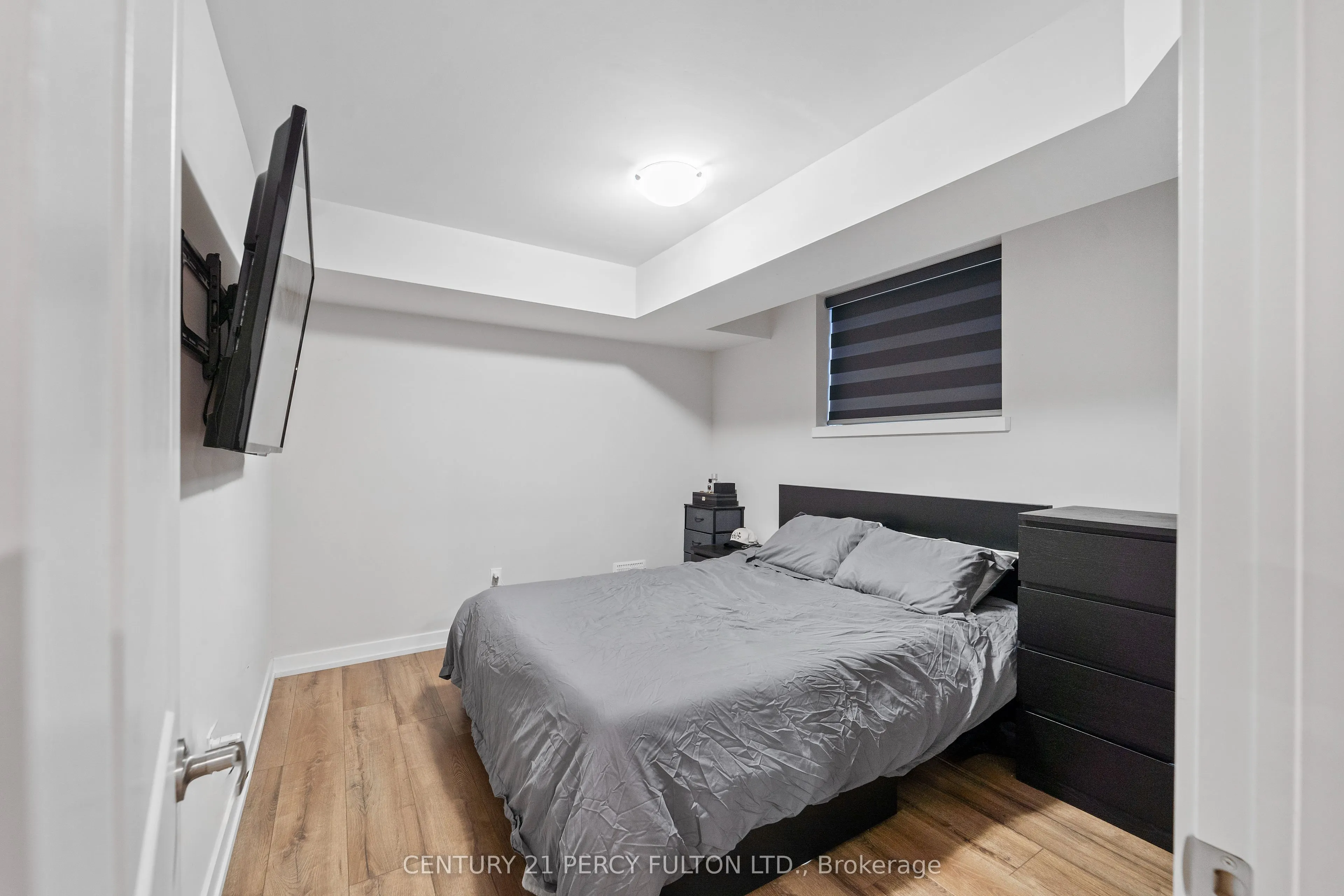 400 Finch Avenue, #37