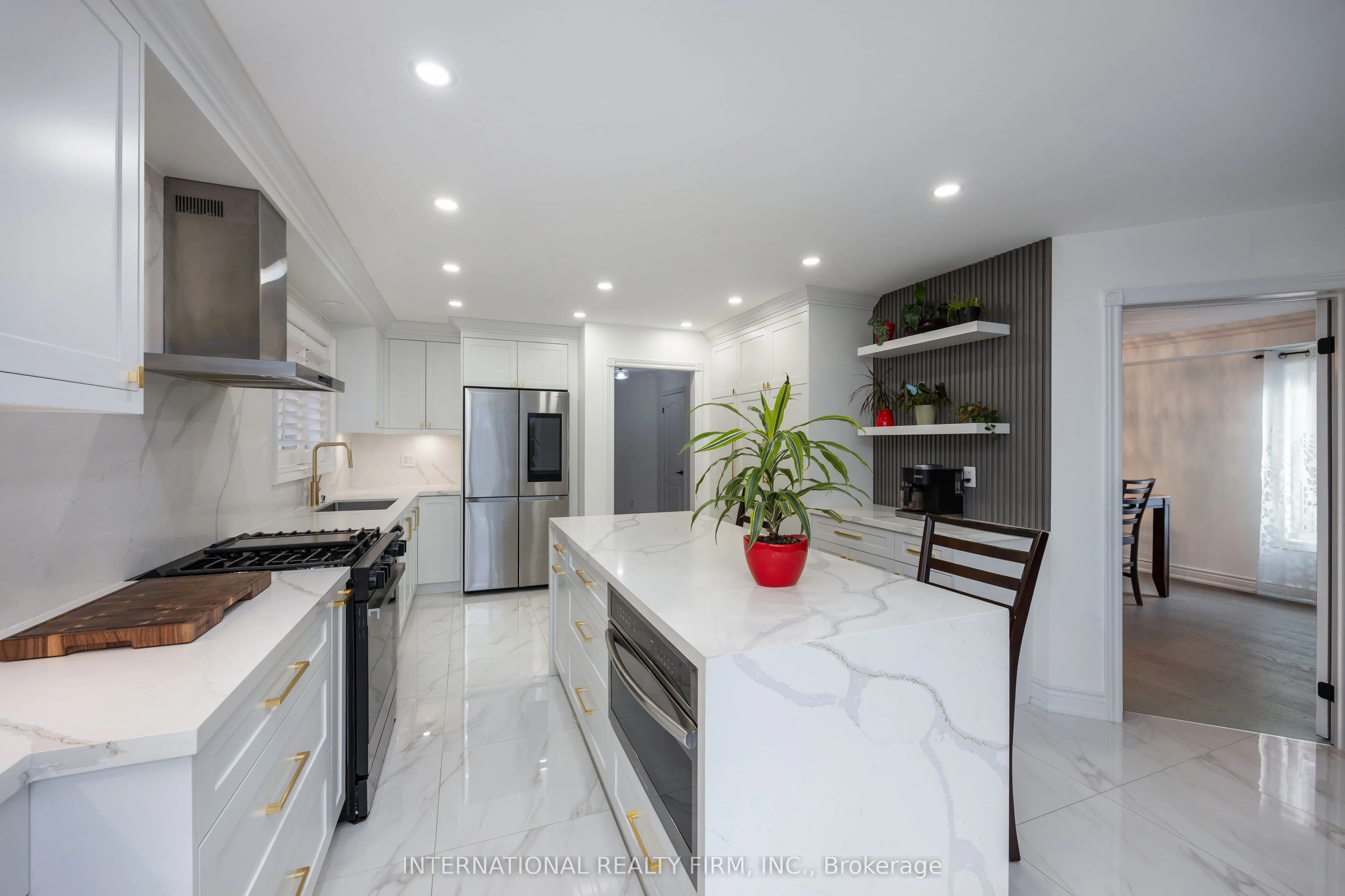 1616 Glenbourne Drive