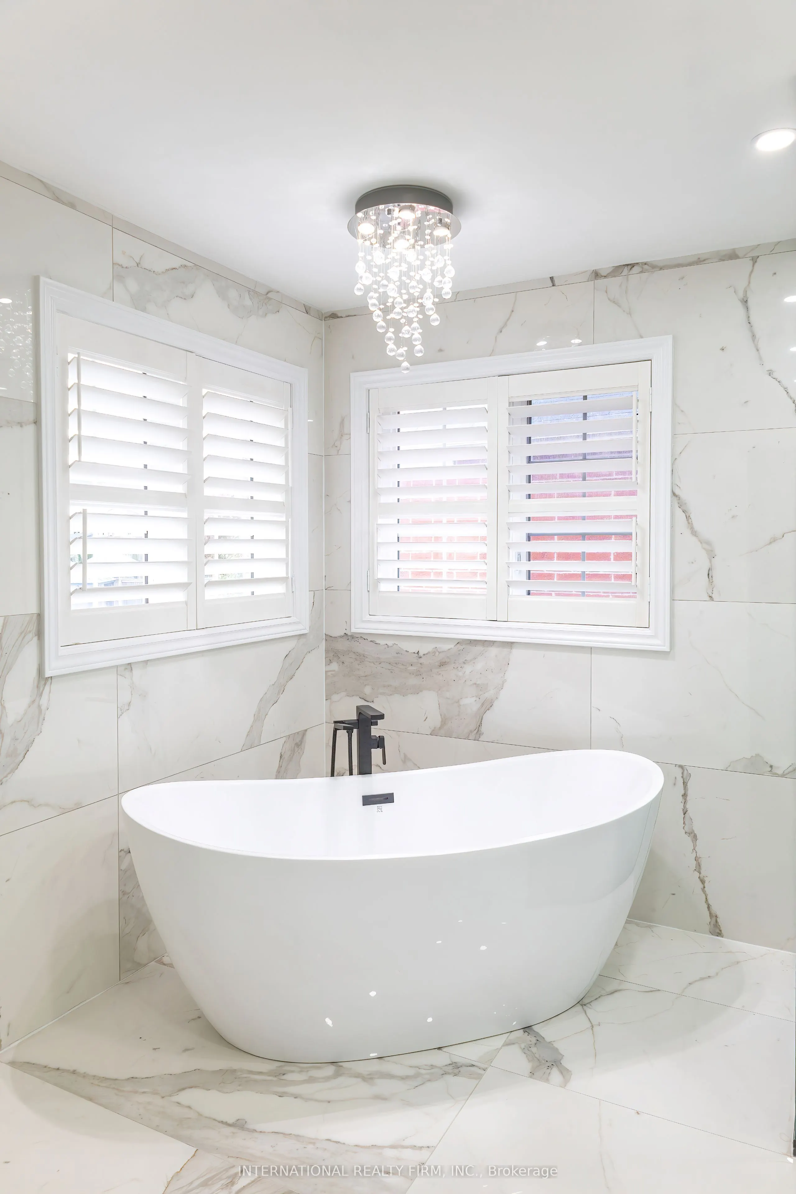 1616 Glenbourne Drive