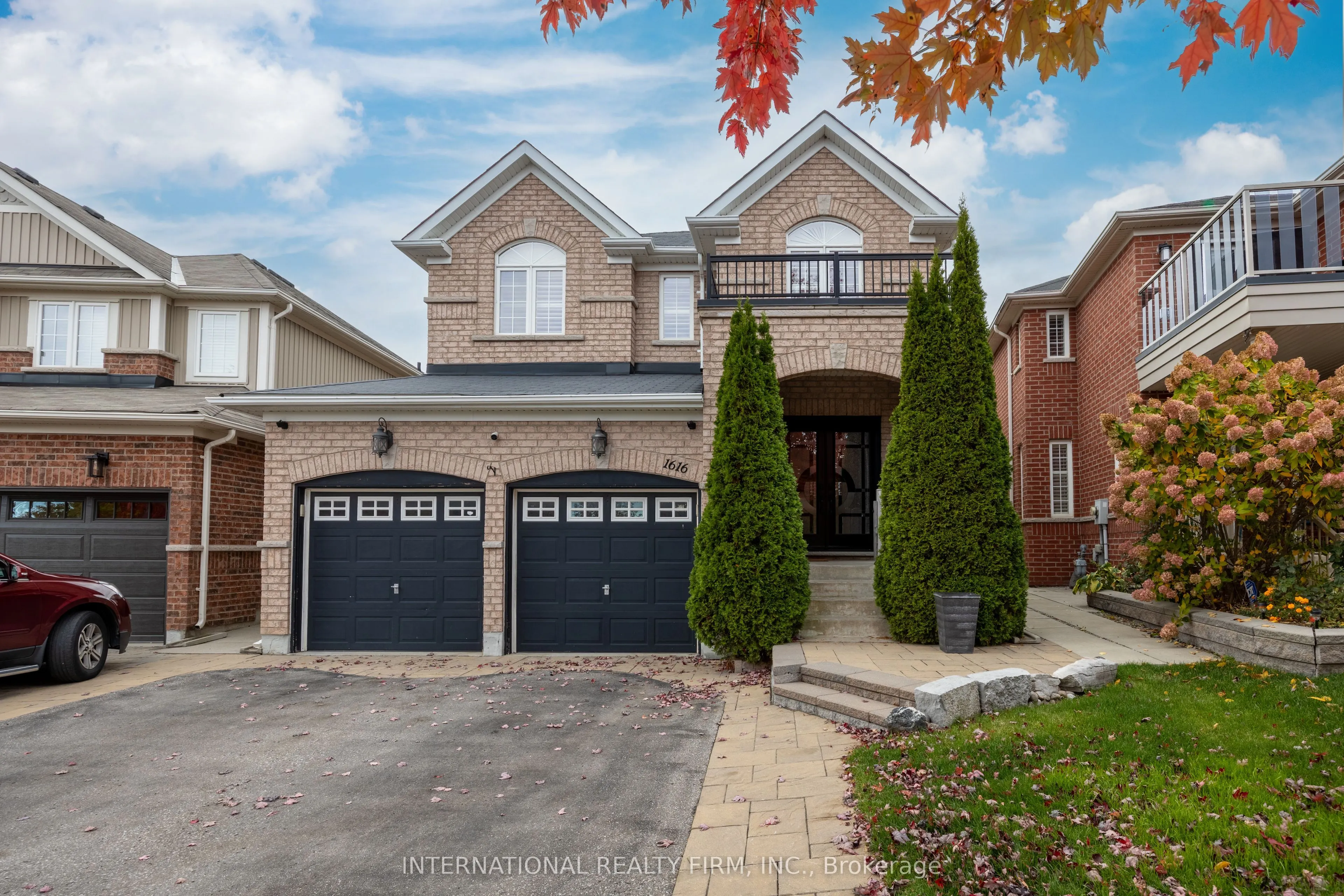 1616 Glenbourne Drive