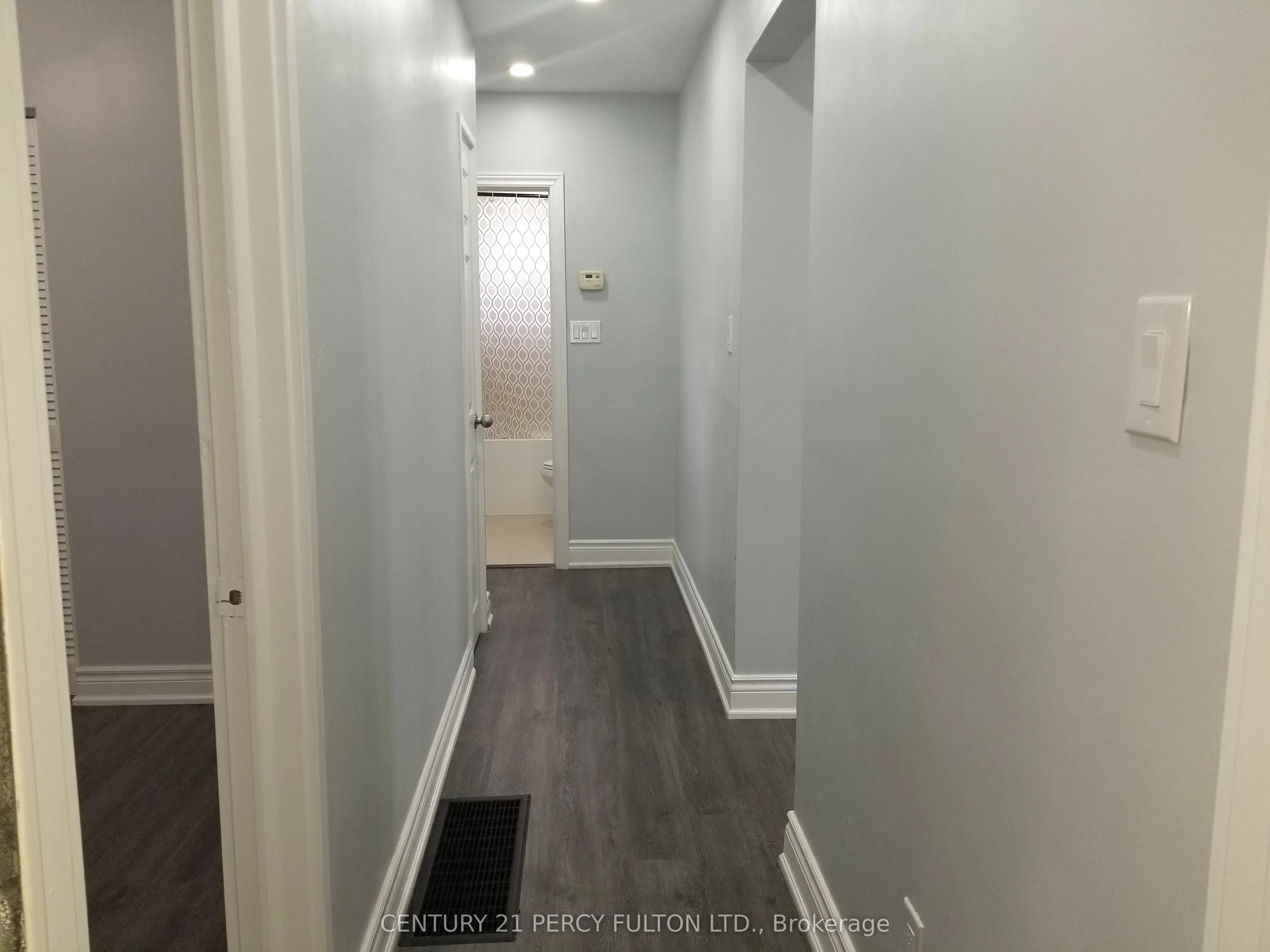 1033 Centre Street N