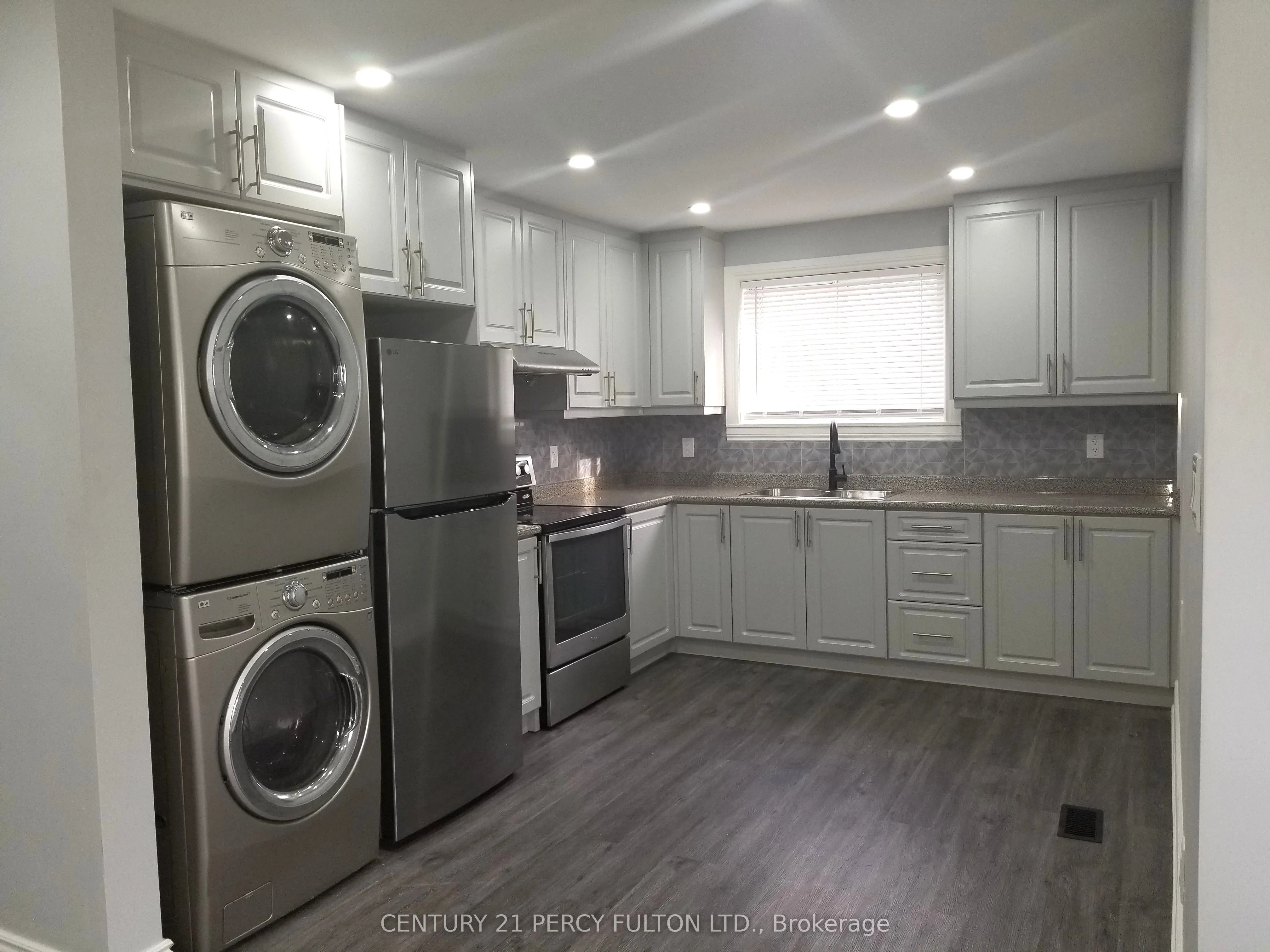 1033 Centre Street N