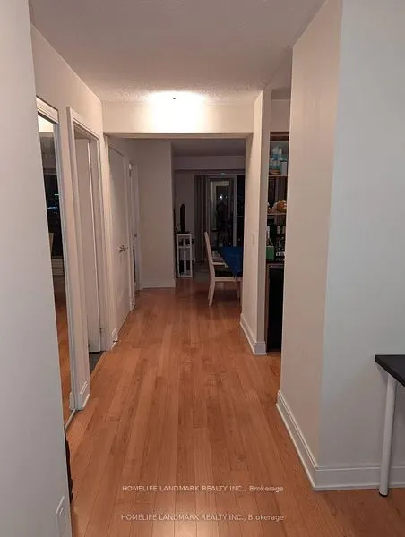 135 Village Green Square, #2021