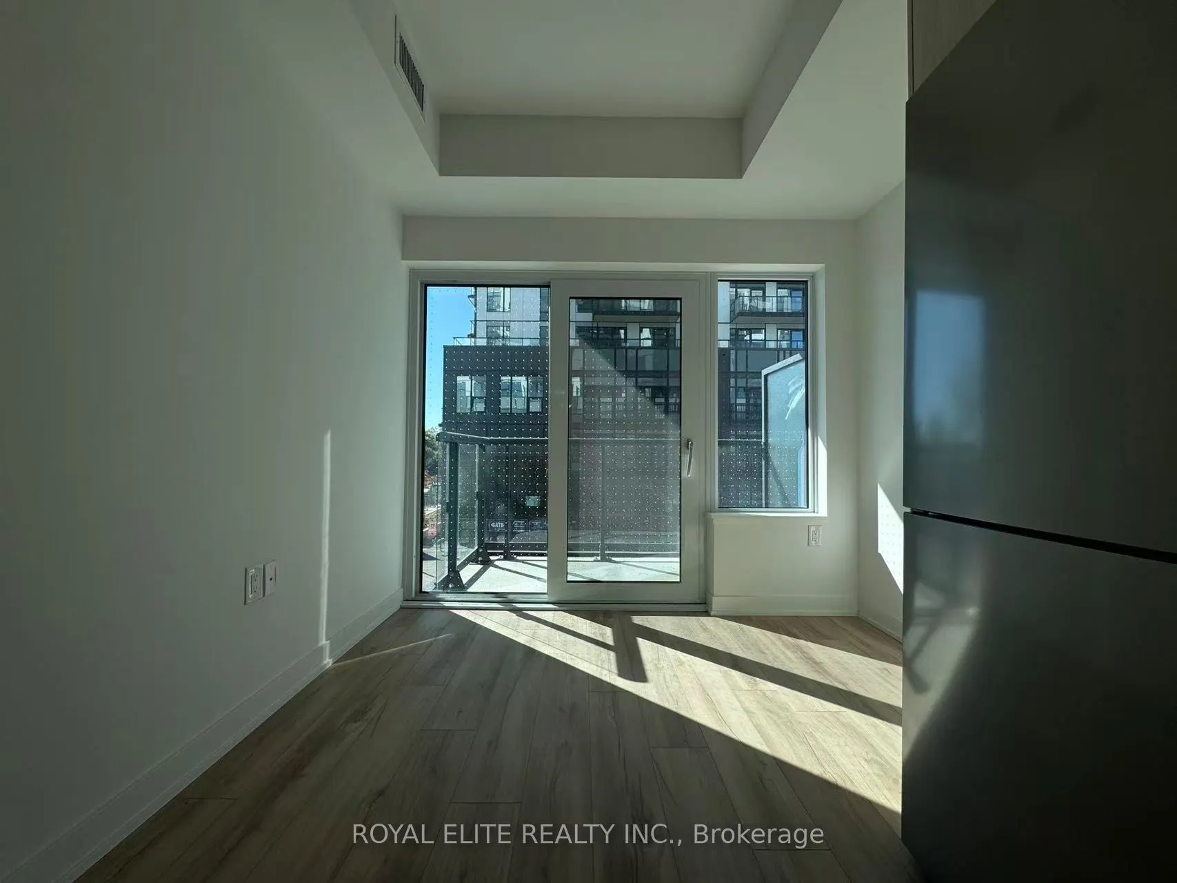 7439 Kingston Road, #216