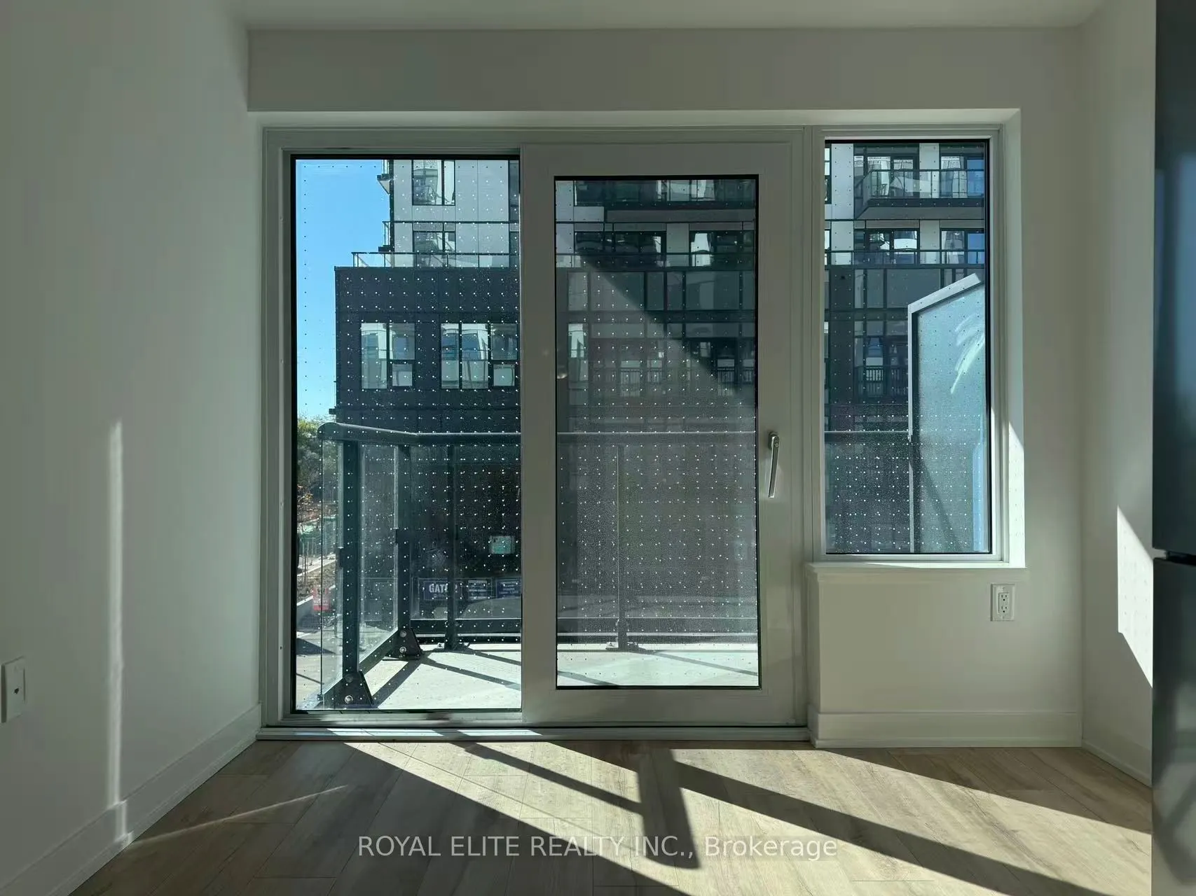 7439 Kingston Road, #216