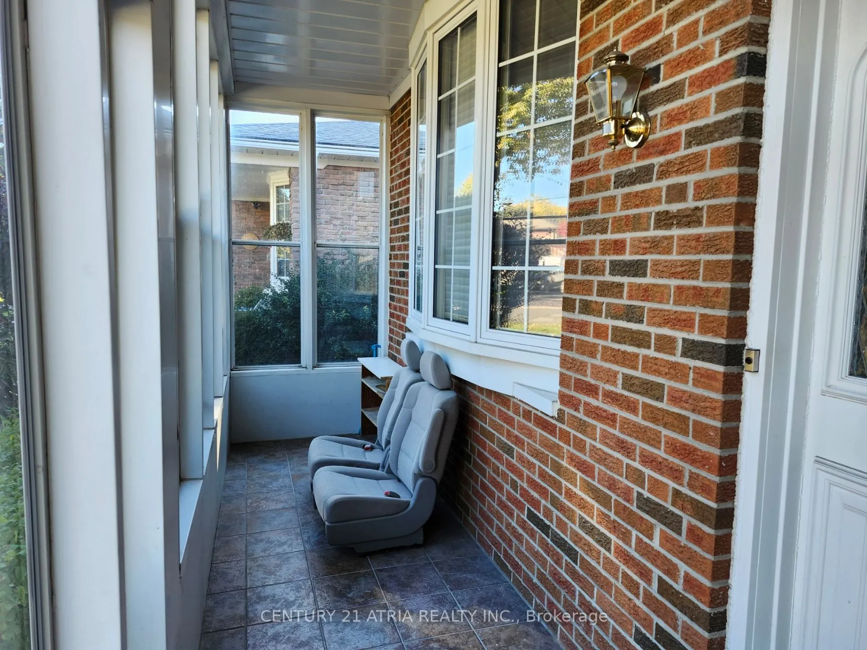 49 Chartland Boulevard S