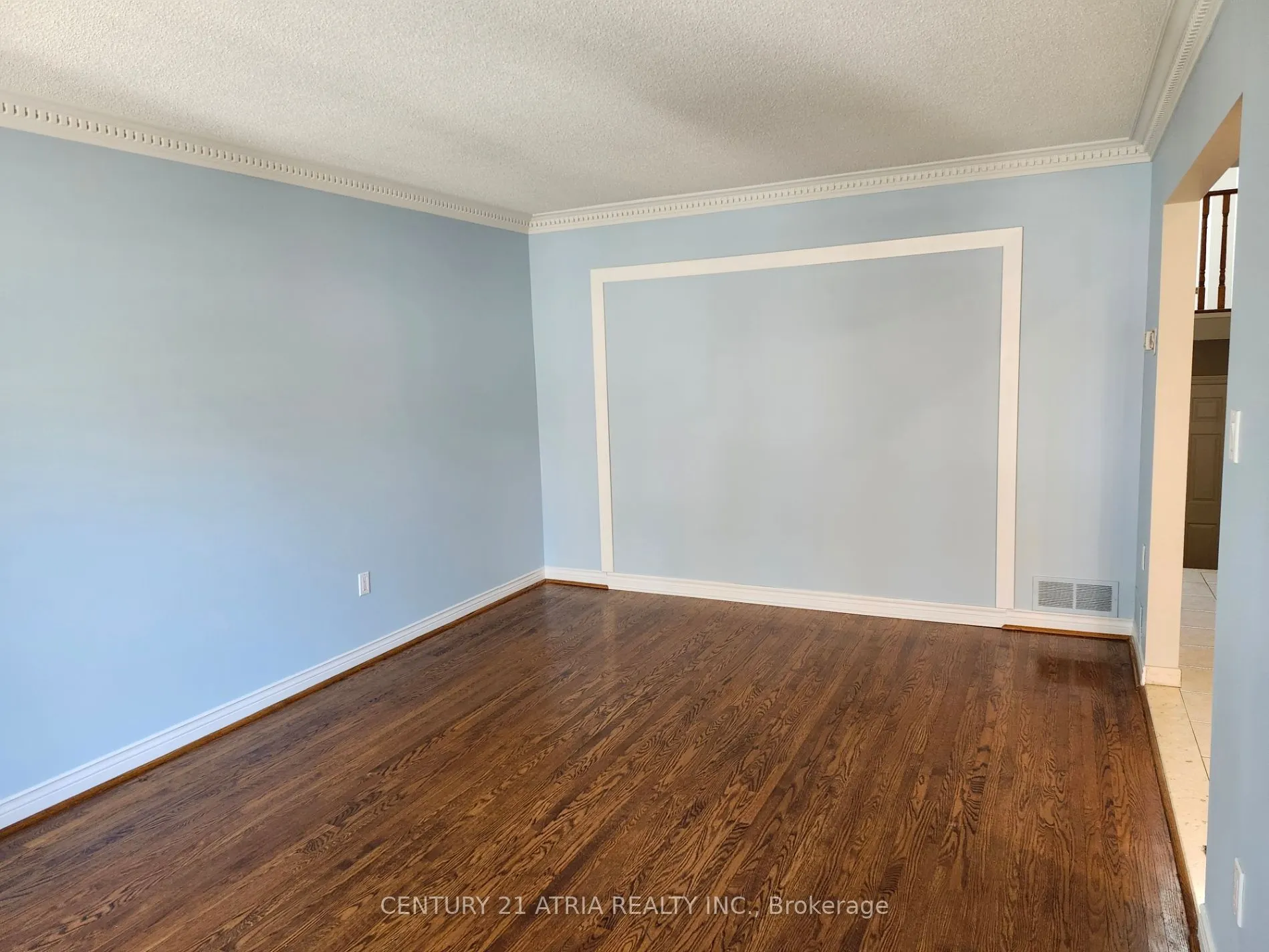 49 Chartland Boulevard S