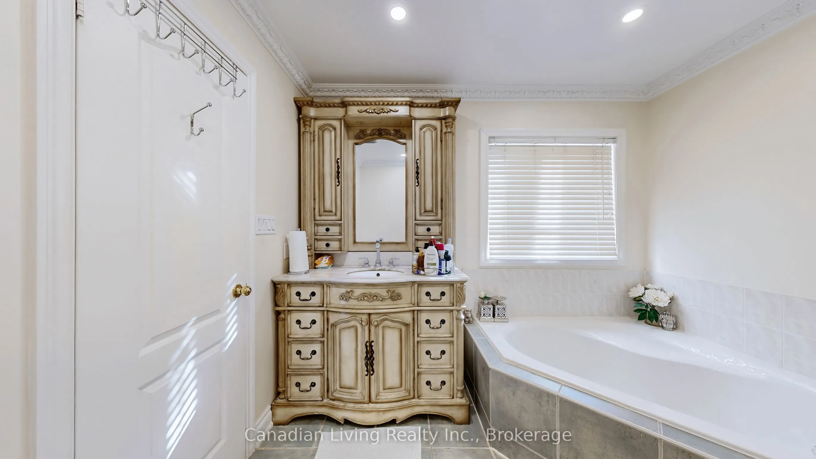 178 Stonemanor Avenue