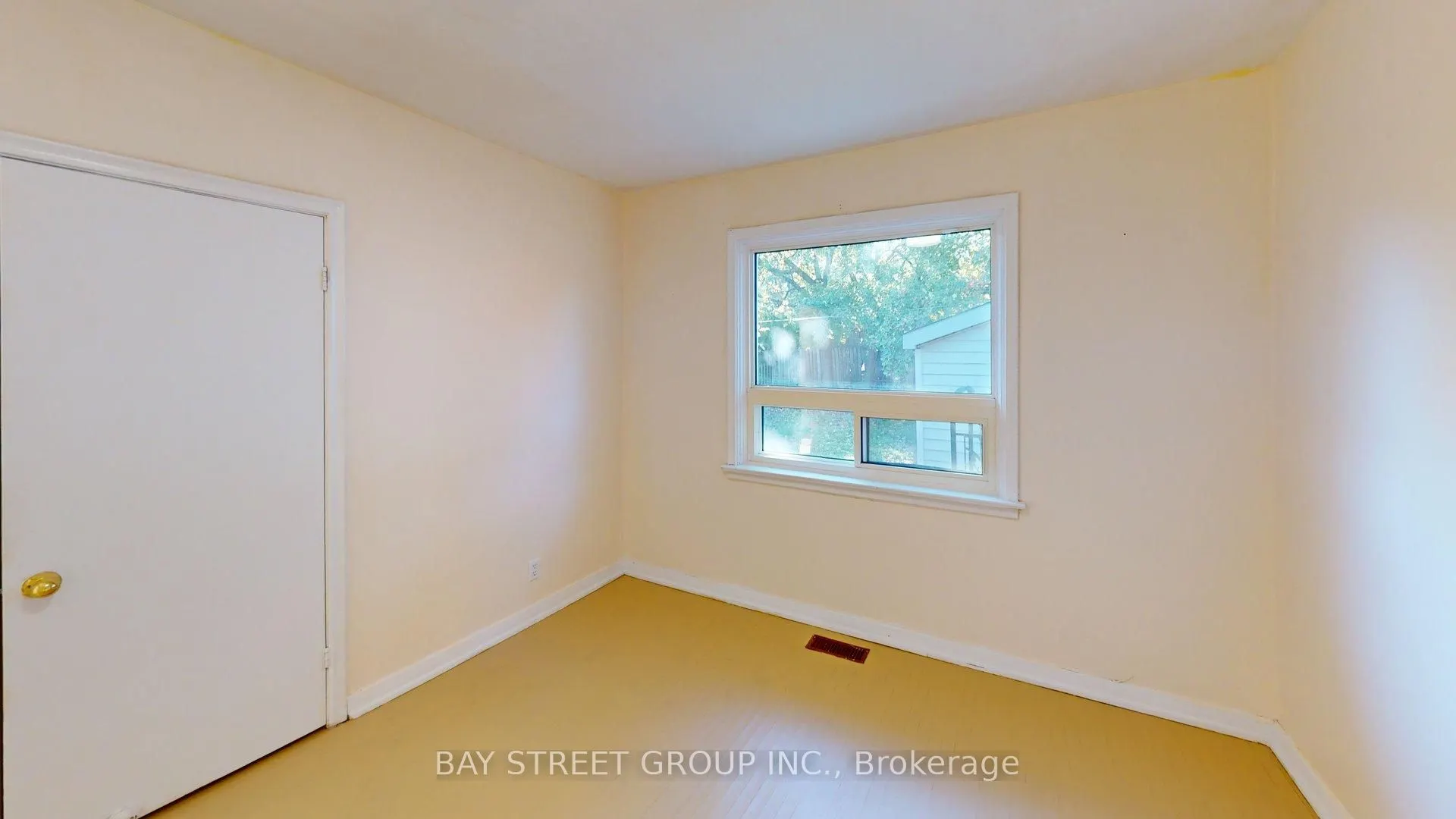 106 Wye Valley Road, #Main