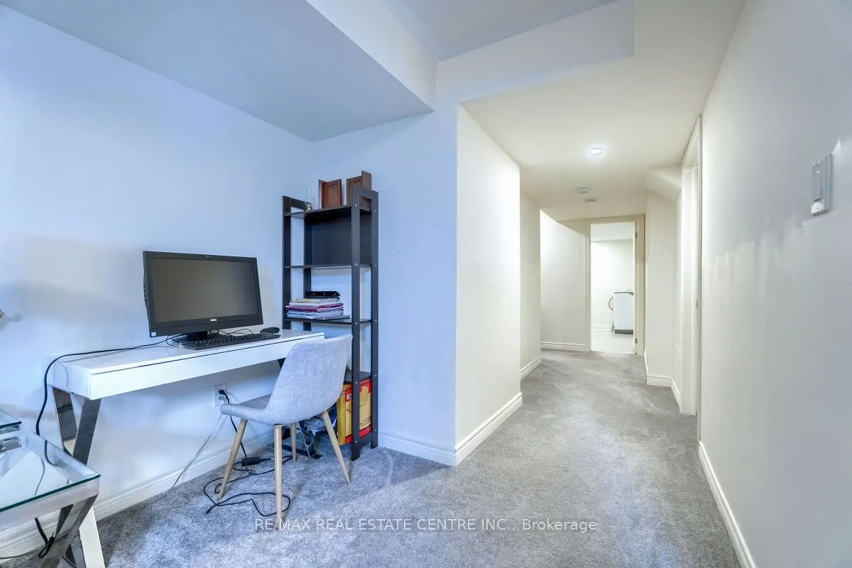 1195 Kettering Drive