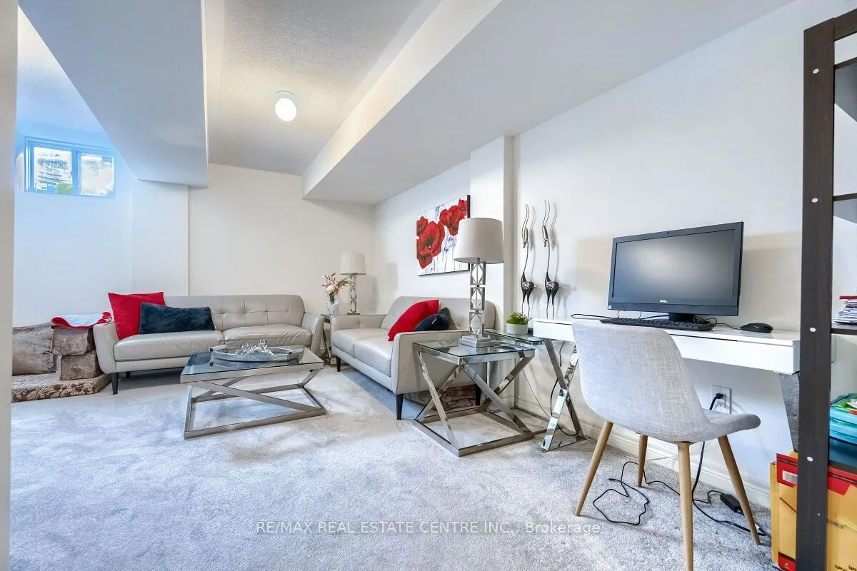 1195 Kettering Drive