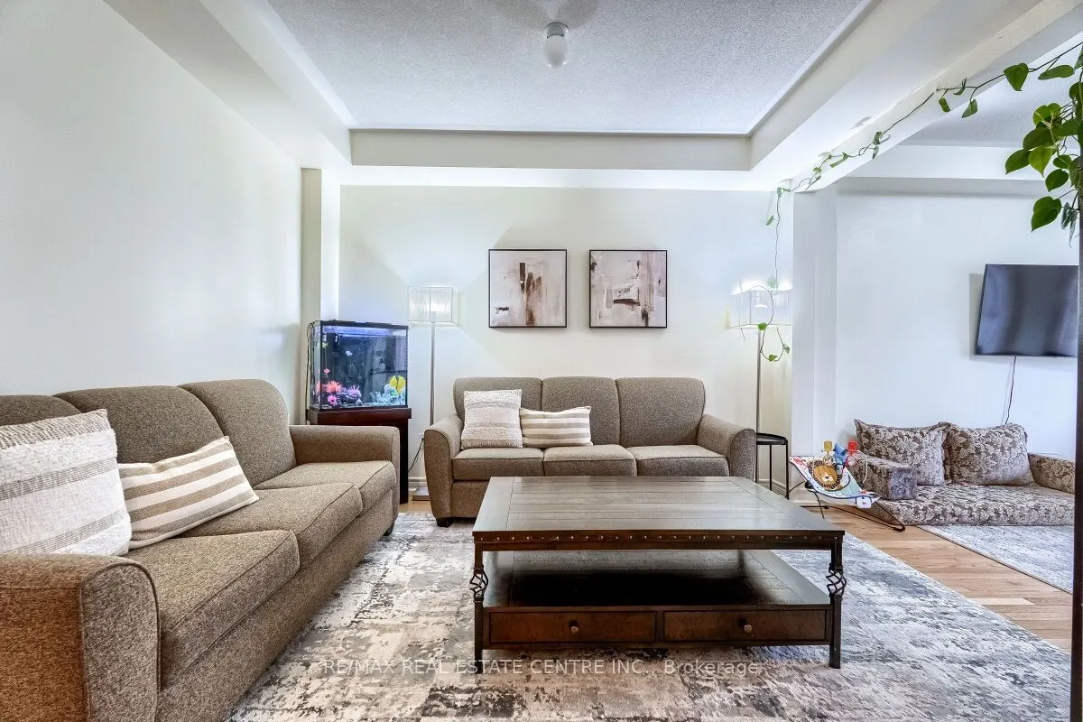 1195 Kettering Drive