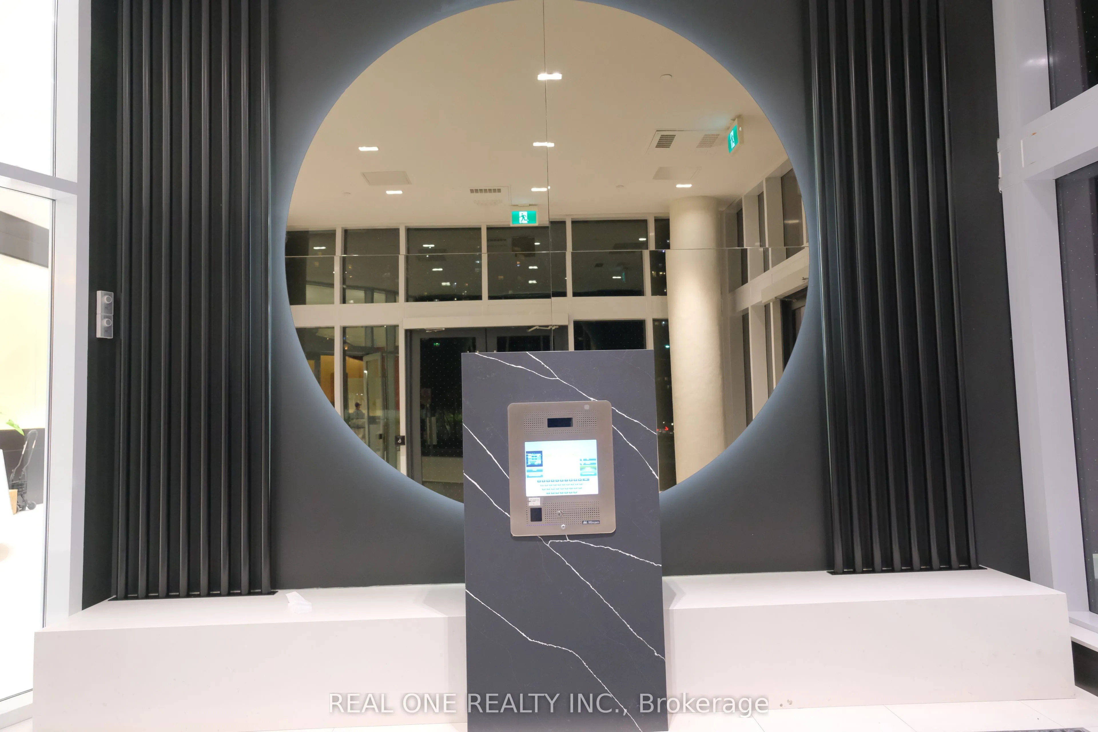 2033 Kennedy Road, #2601