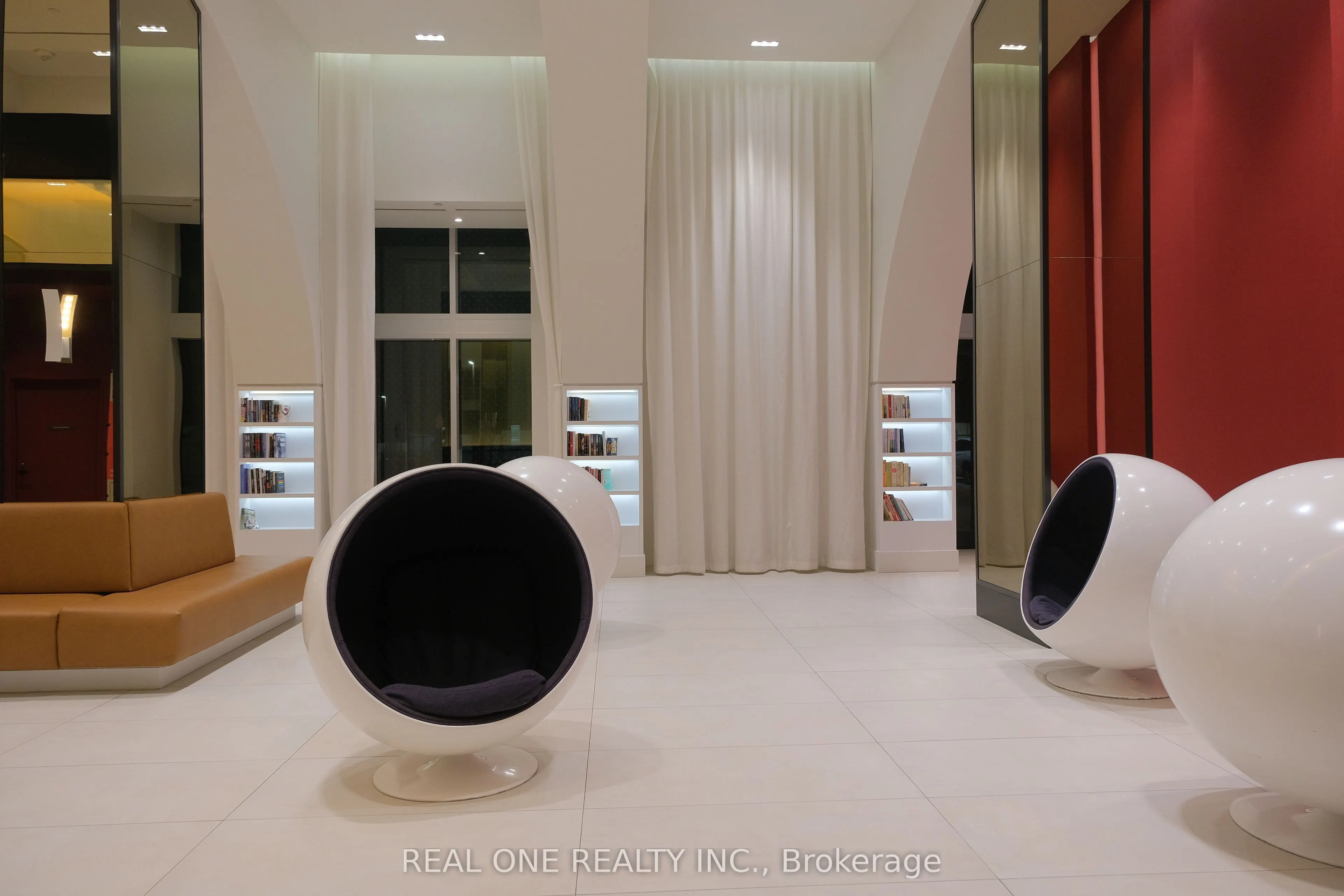 2033 Kennedy Road, #2601