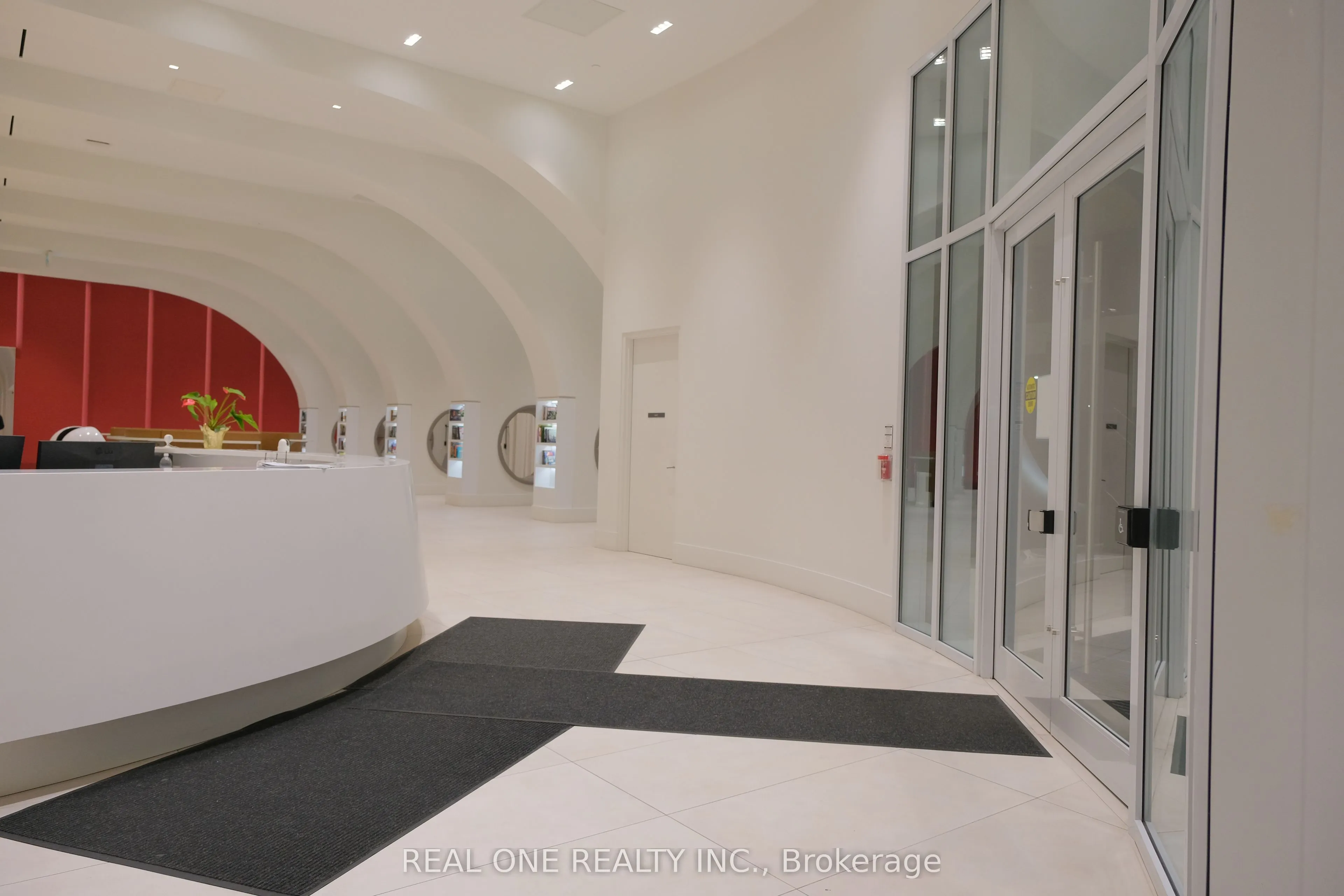 2033 Kennedy Road, #2601