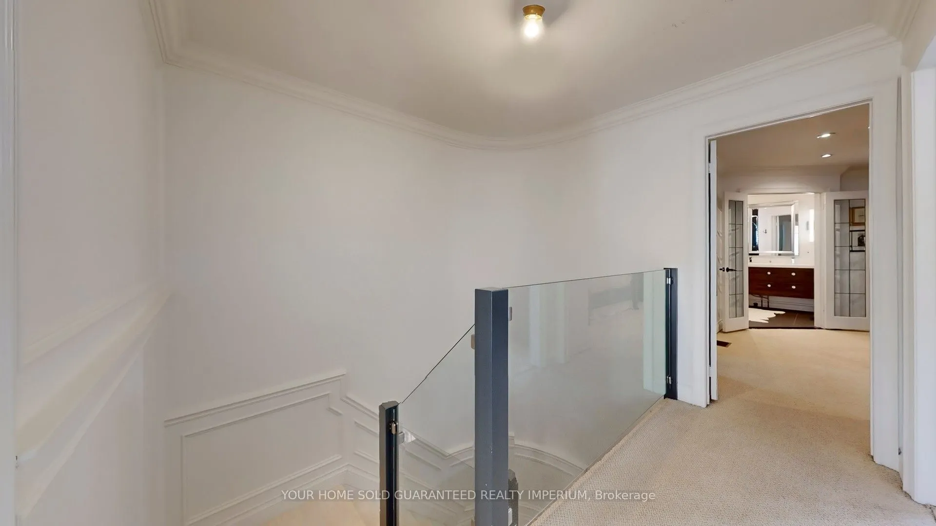 124 Thicket Crescent