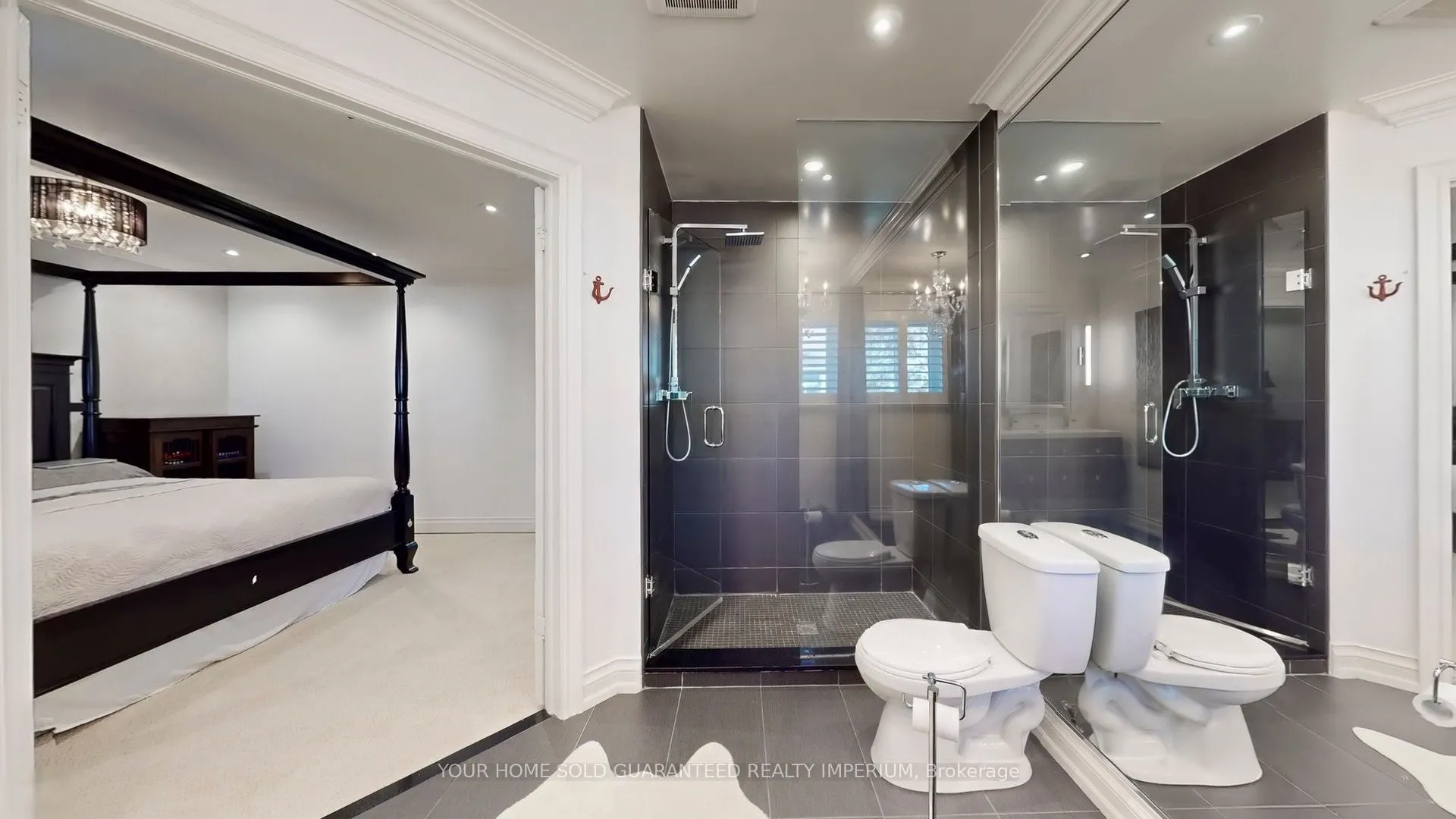 124 Thicket Crescent