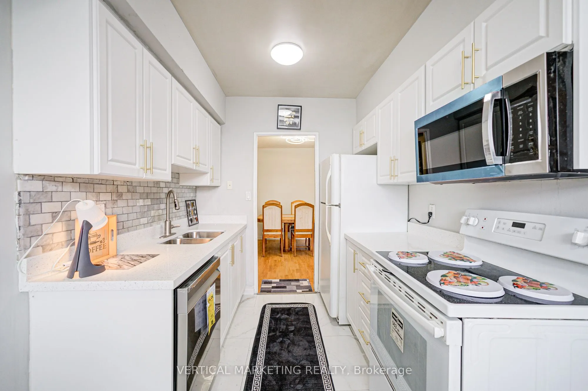 20 Gilder Drive E, #PH07