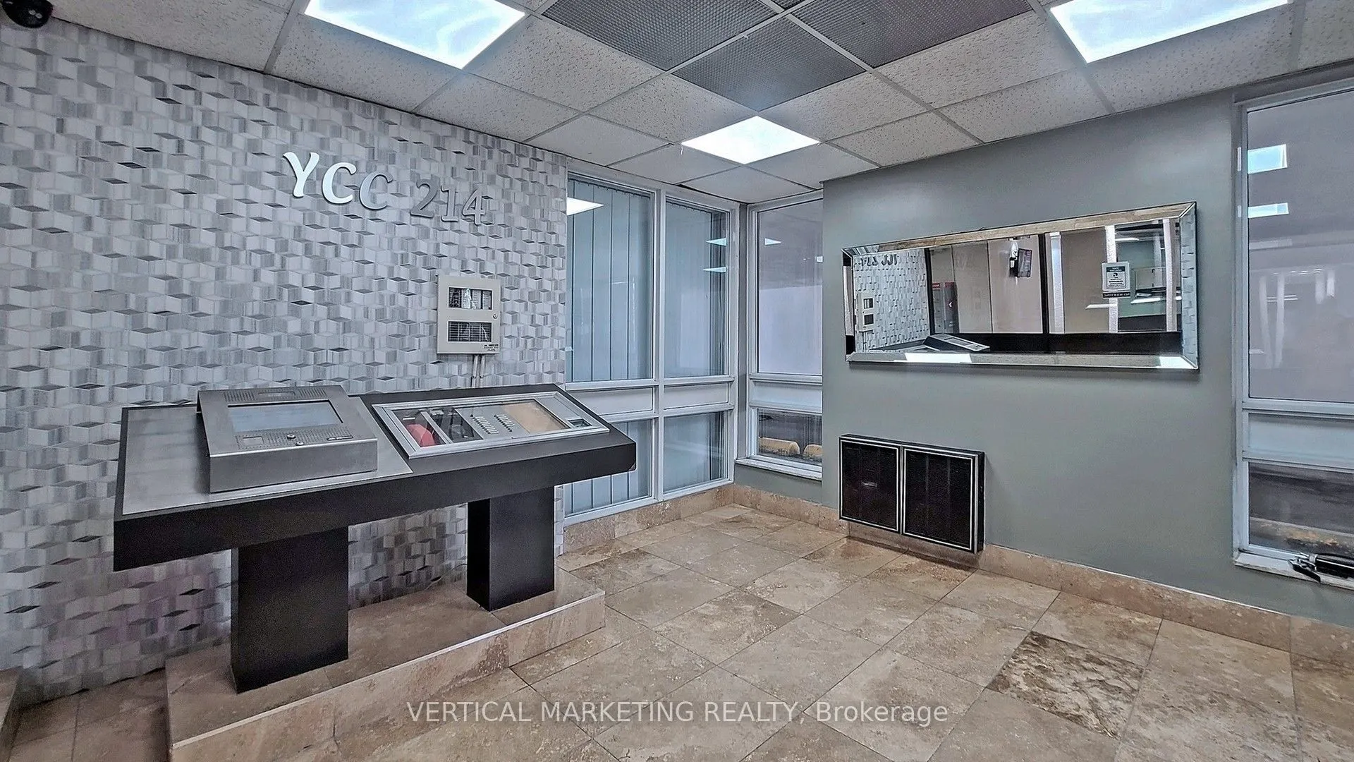 20 Gilder Drive E, #PH07