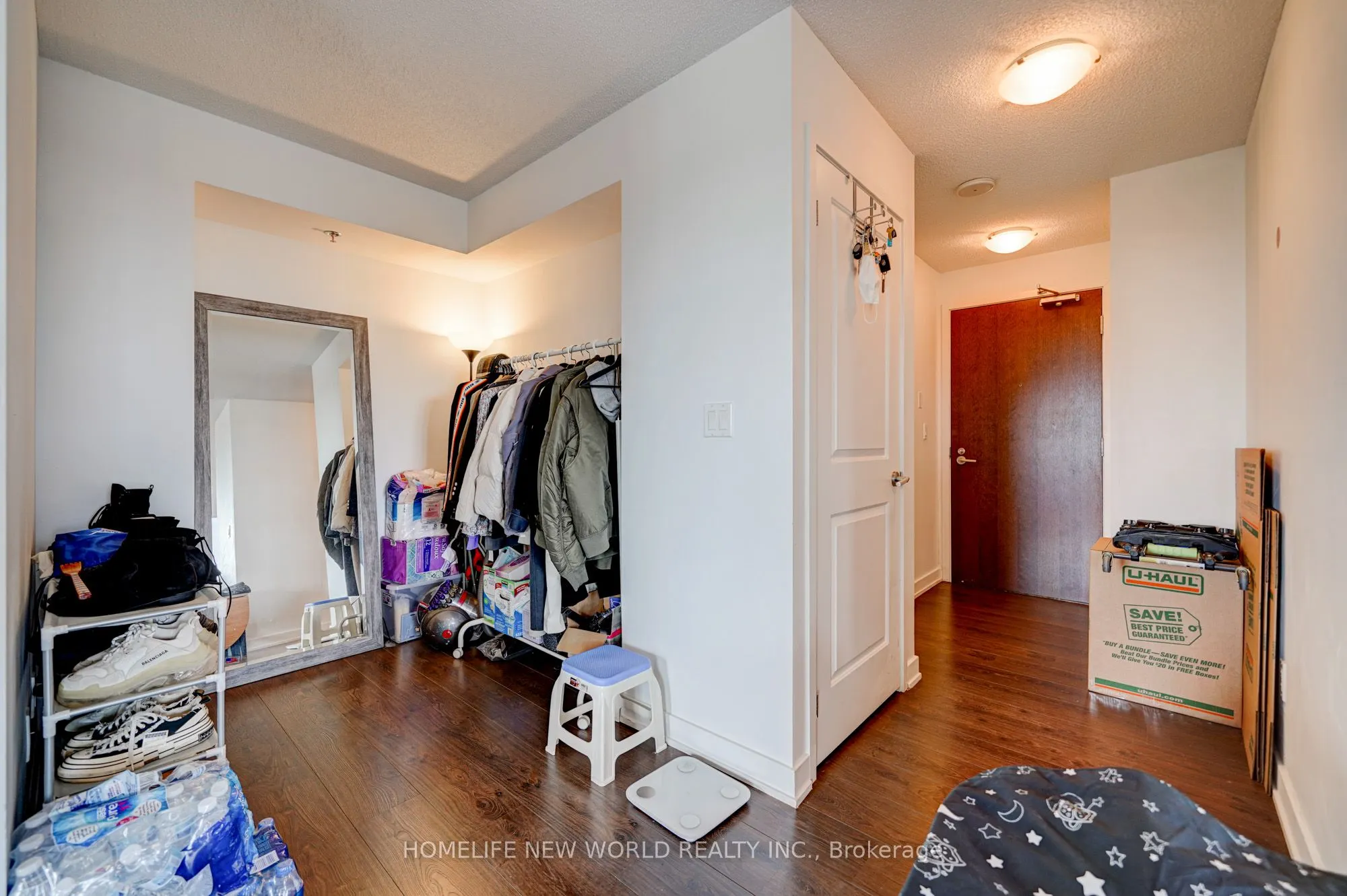 185 Bonis Avenue, #1706