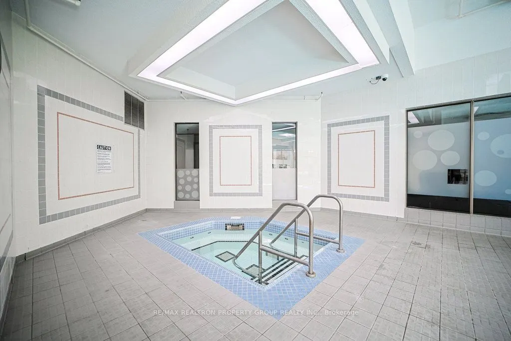 3 Greystone Walk Drive, #1621