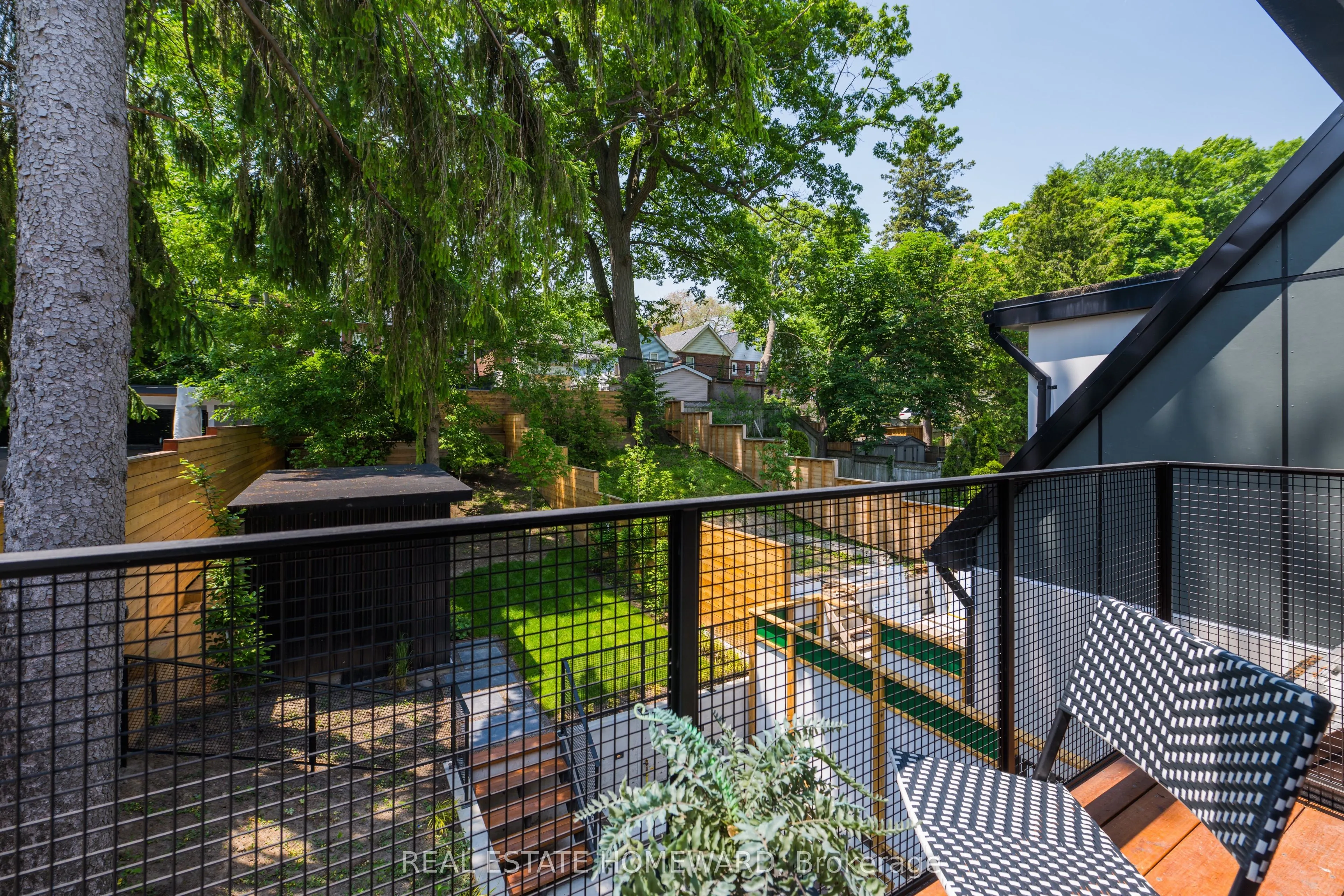 174 Kenilworth Avenue