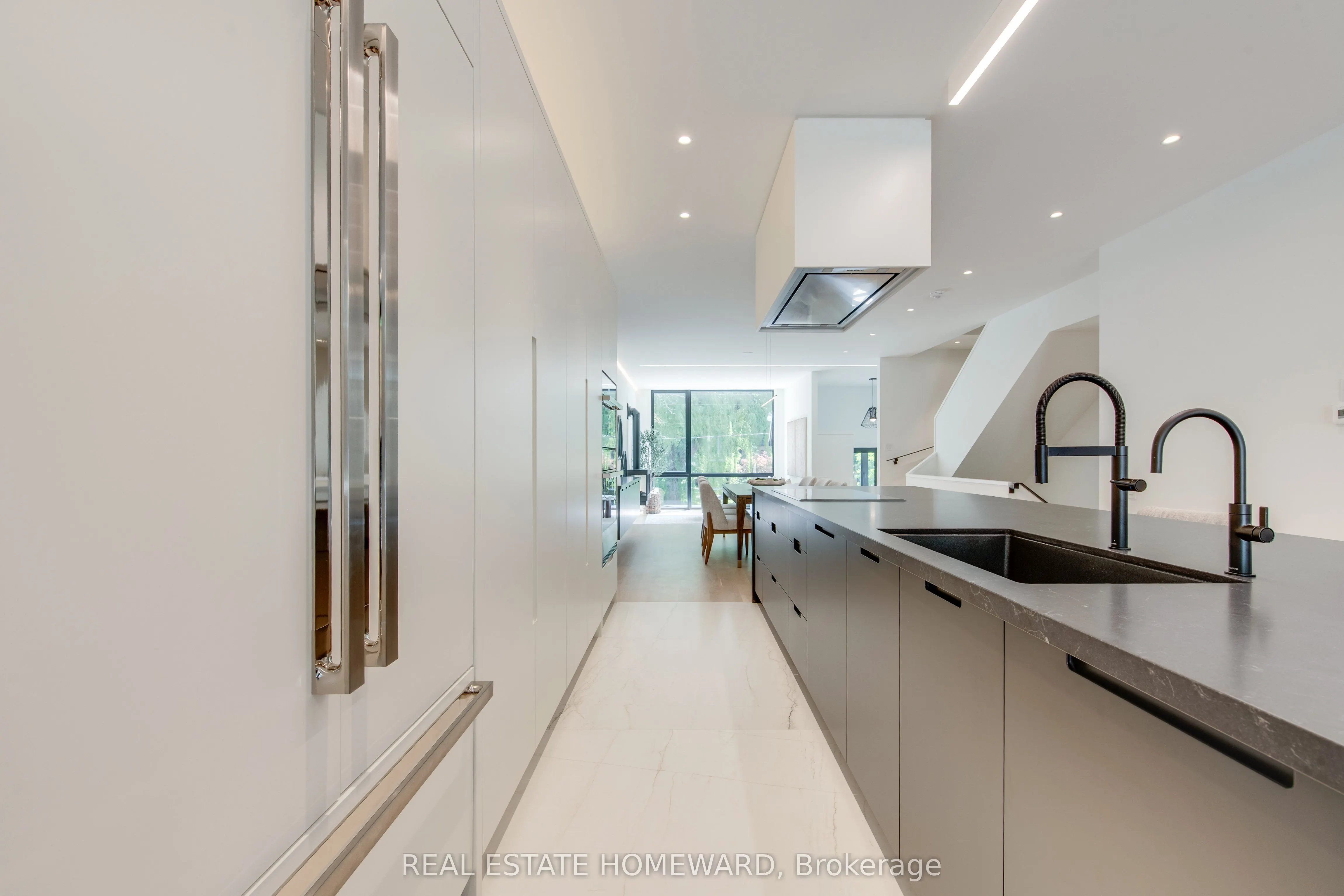 174 Kenilworth Avenue