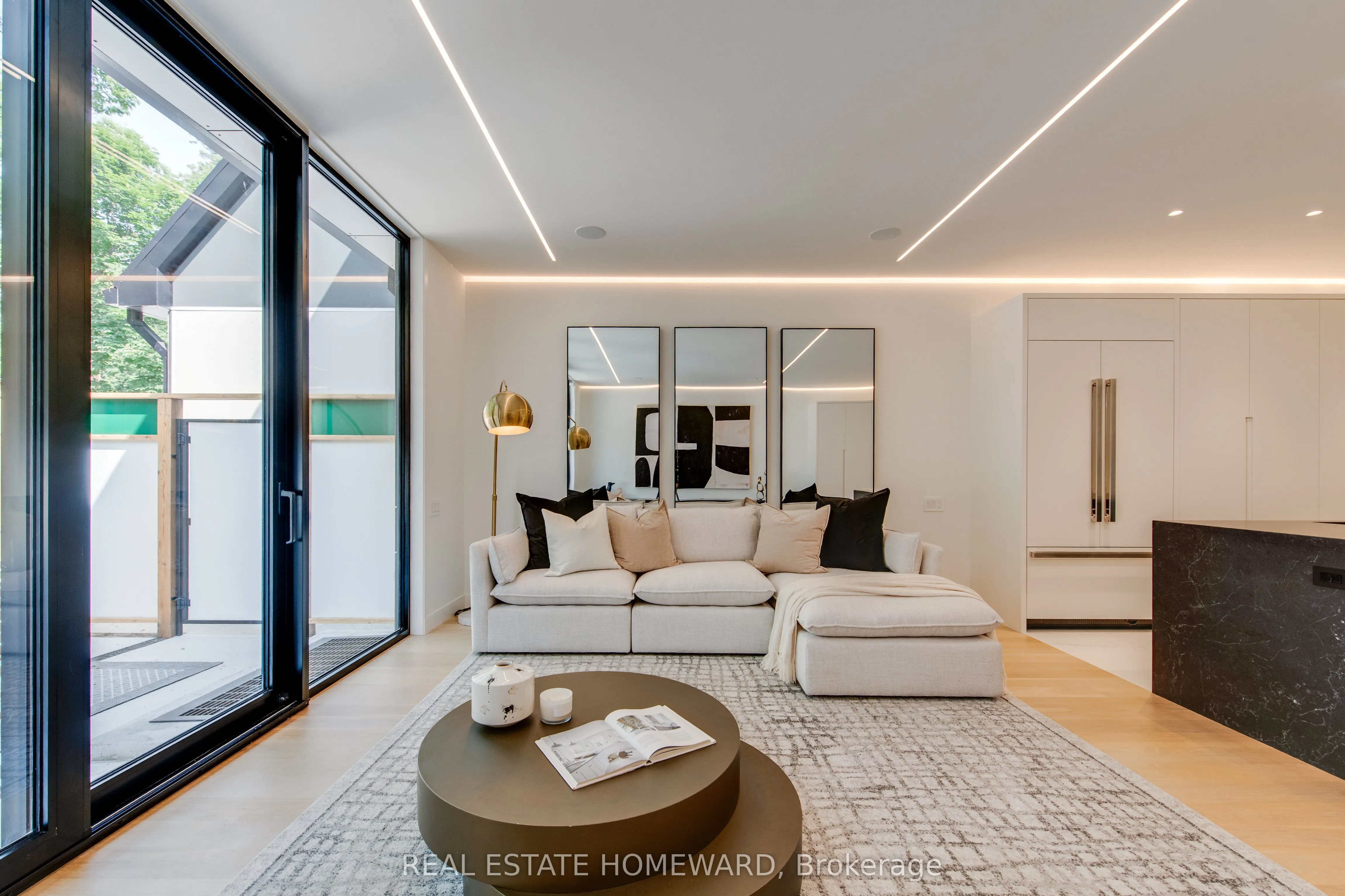 174 Kenilworth Avenue