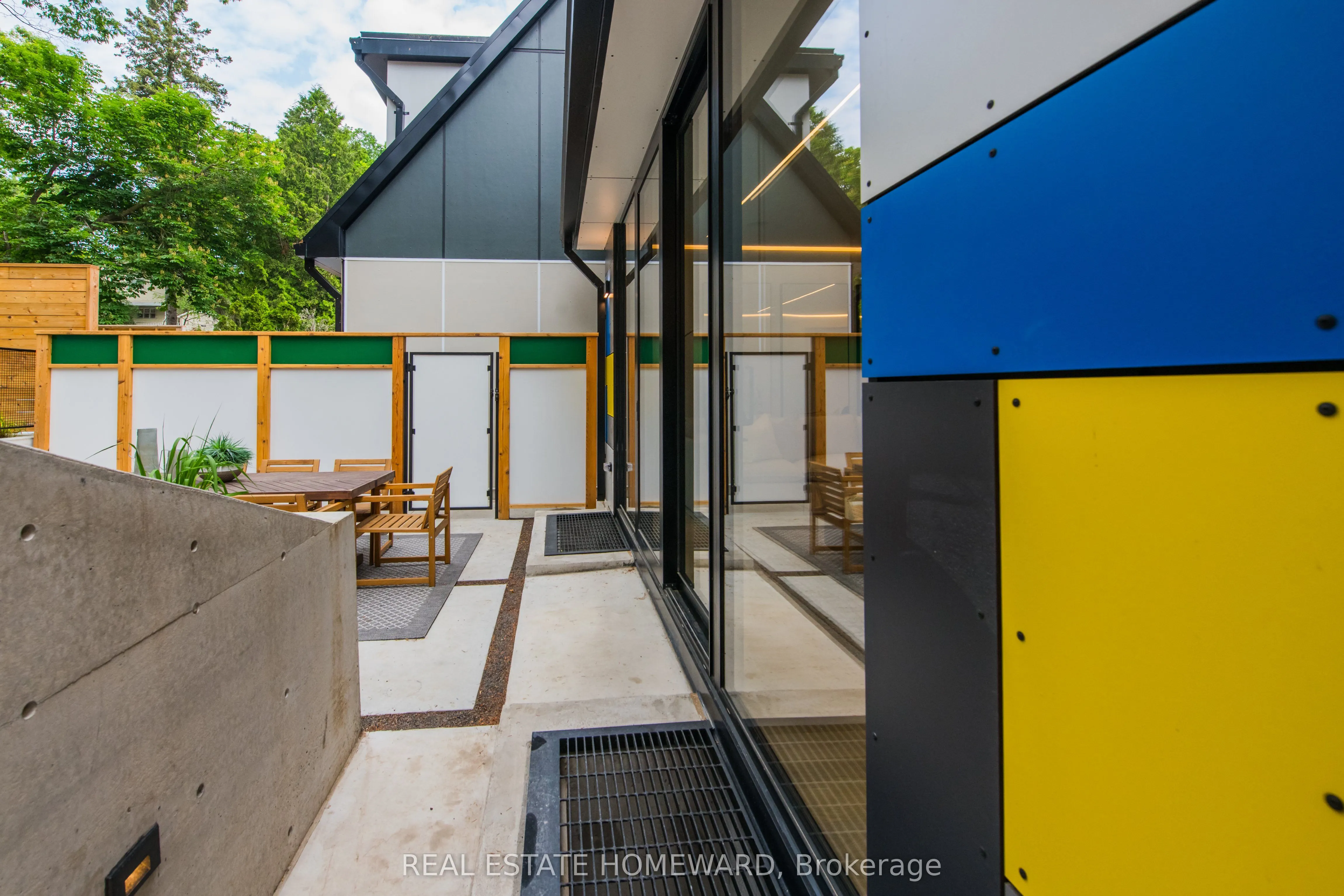 174 Kenilworth Avenue