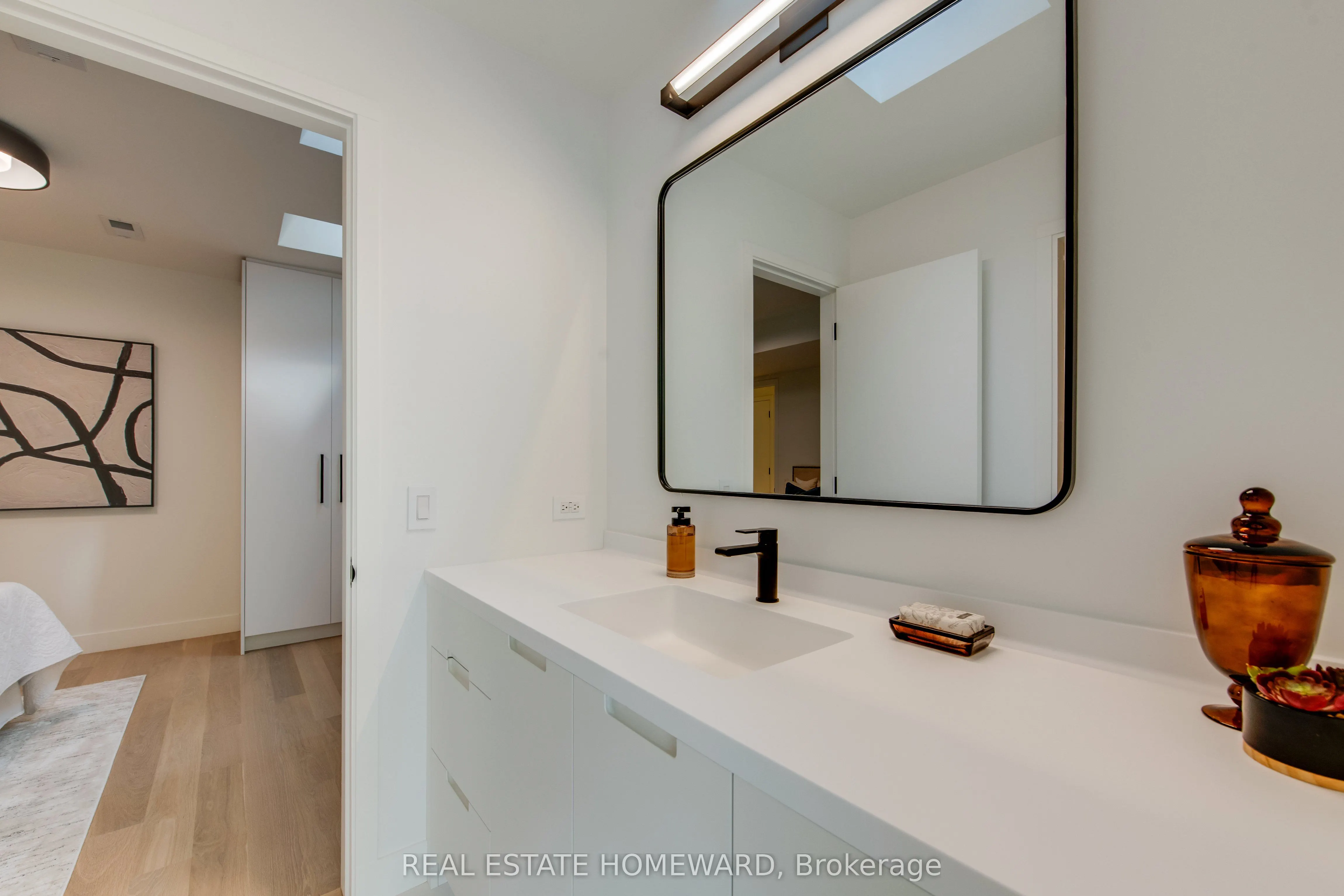 174 Kenilworth Avenue