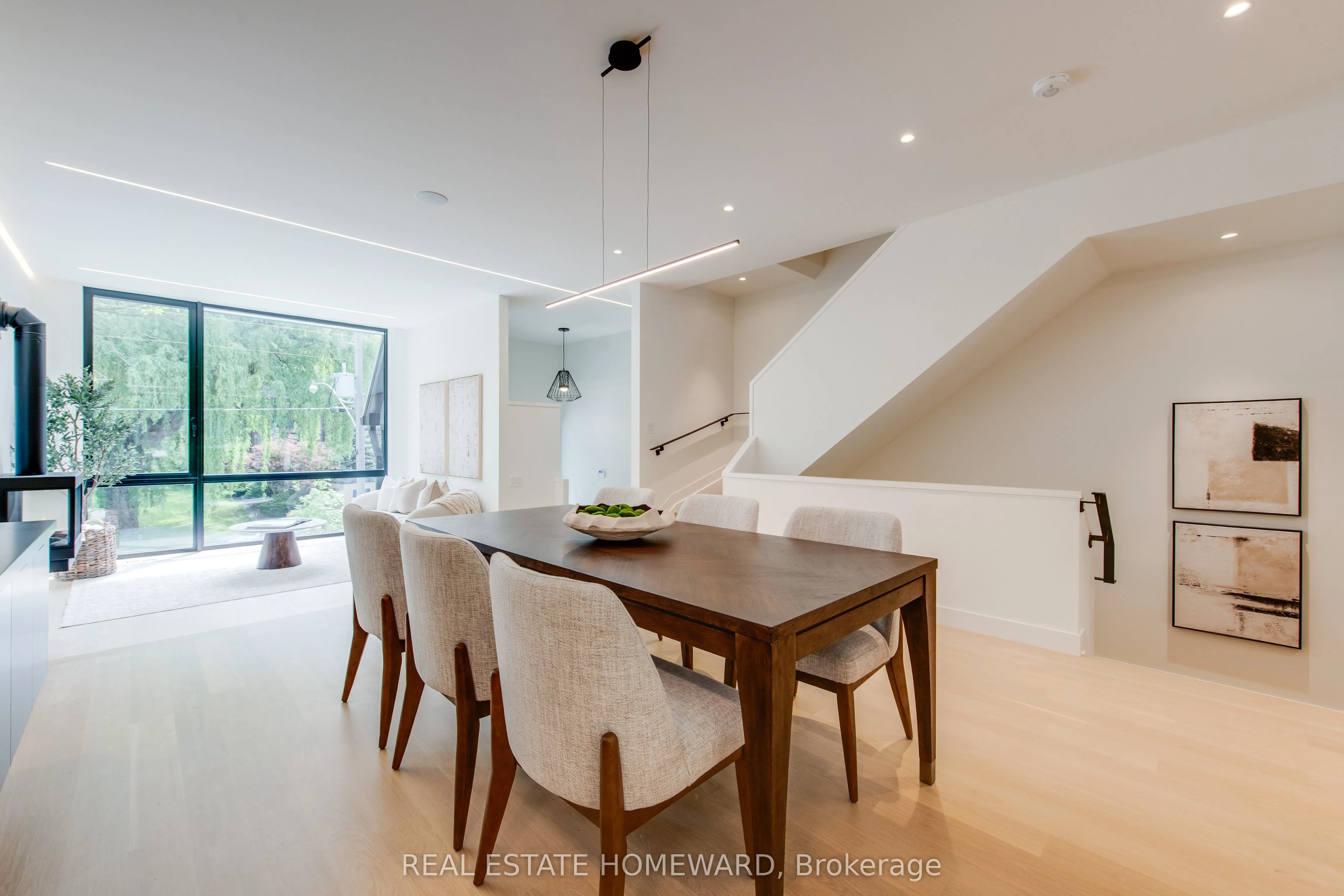 174 Kenilworth Avenue