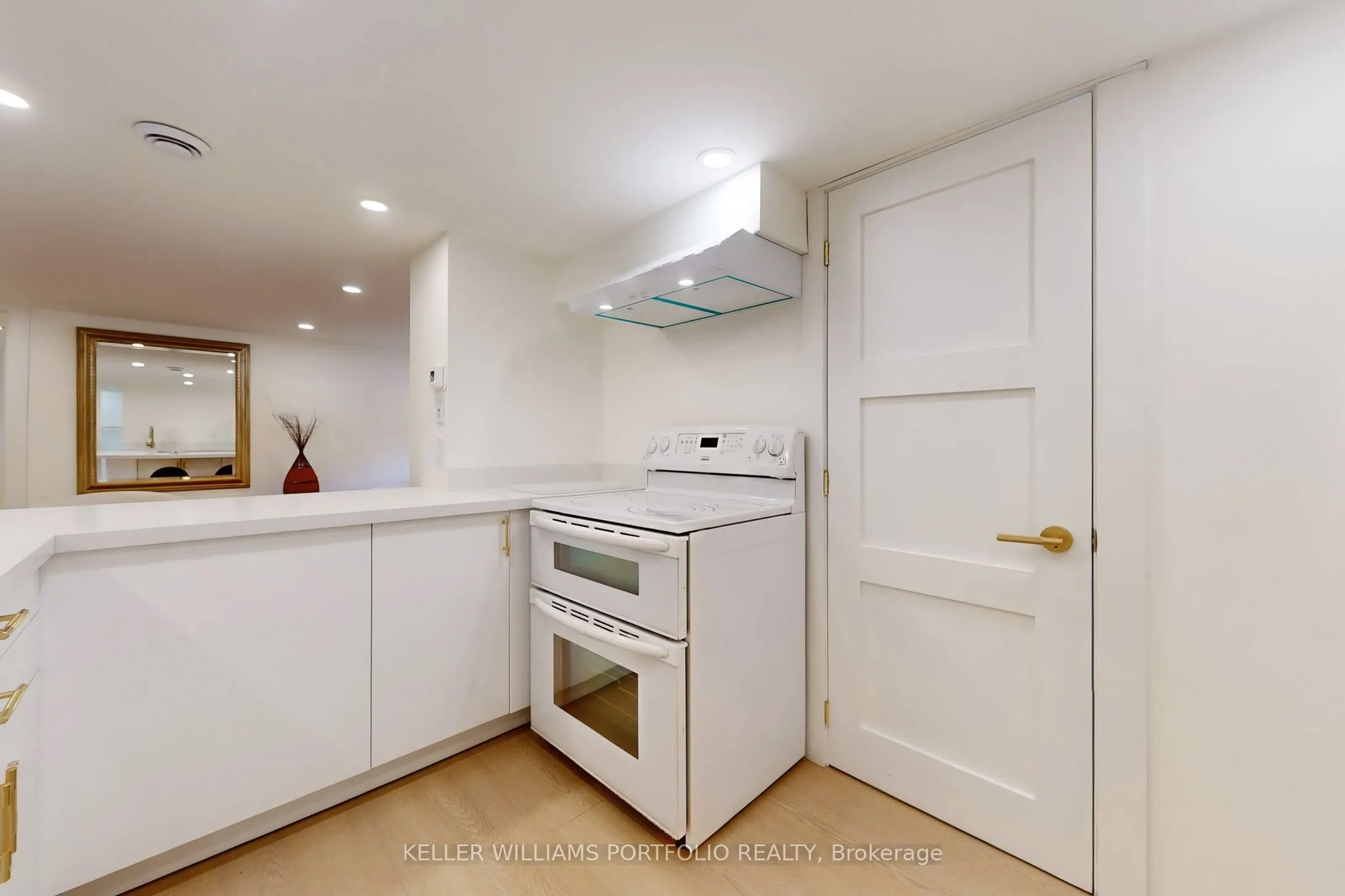 22 Pitt Avenue, #Basement