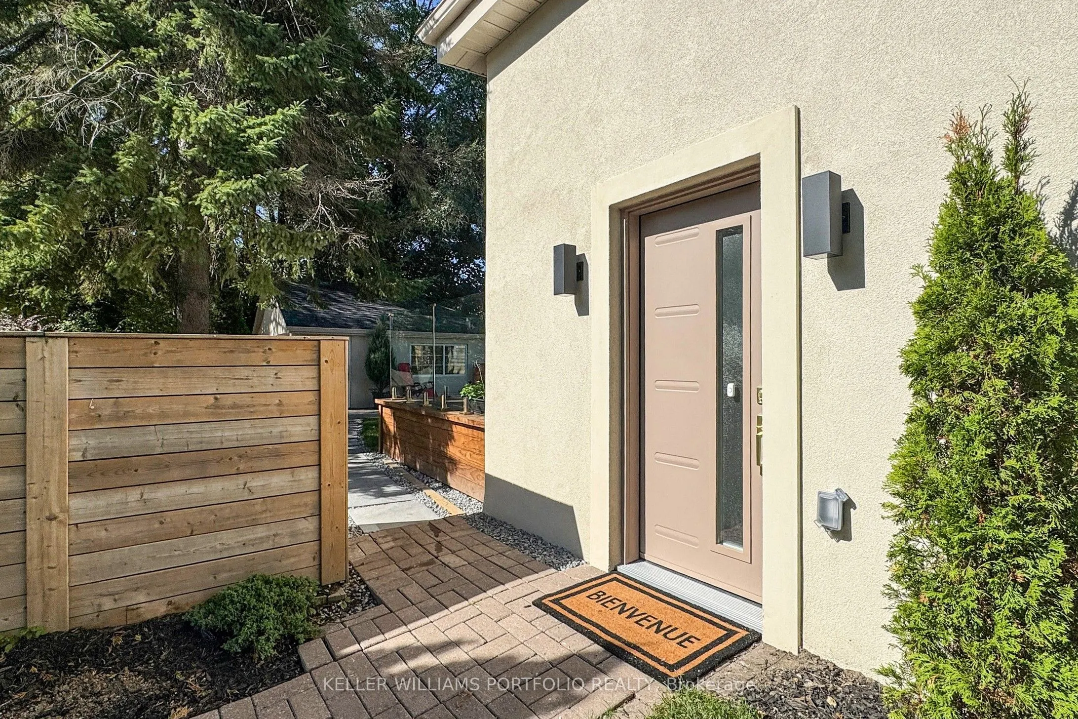 22 Pitt Avenue, #Basement