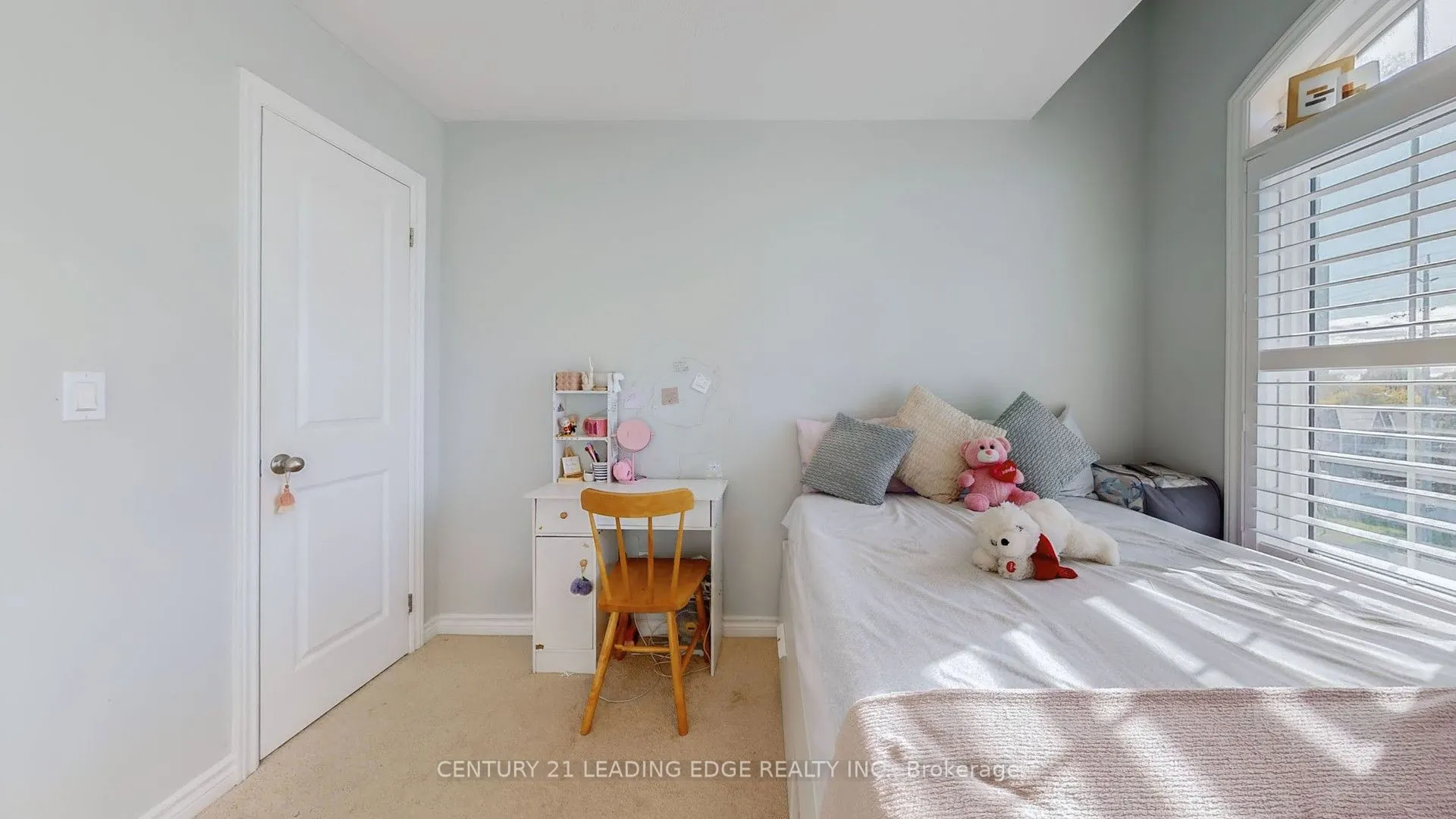 3 Royal Collection Way