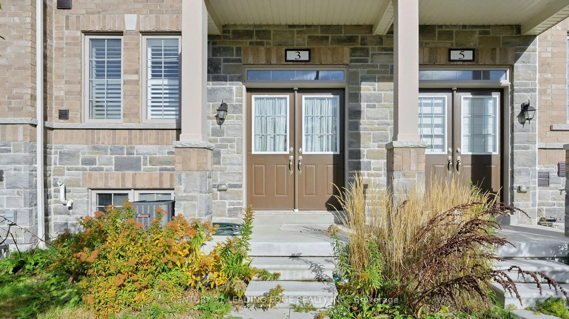 3 Royal Collection Way