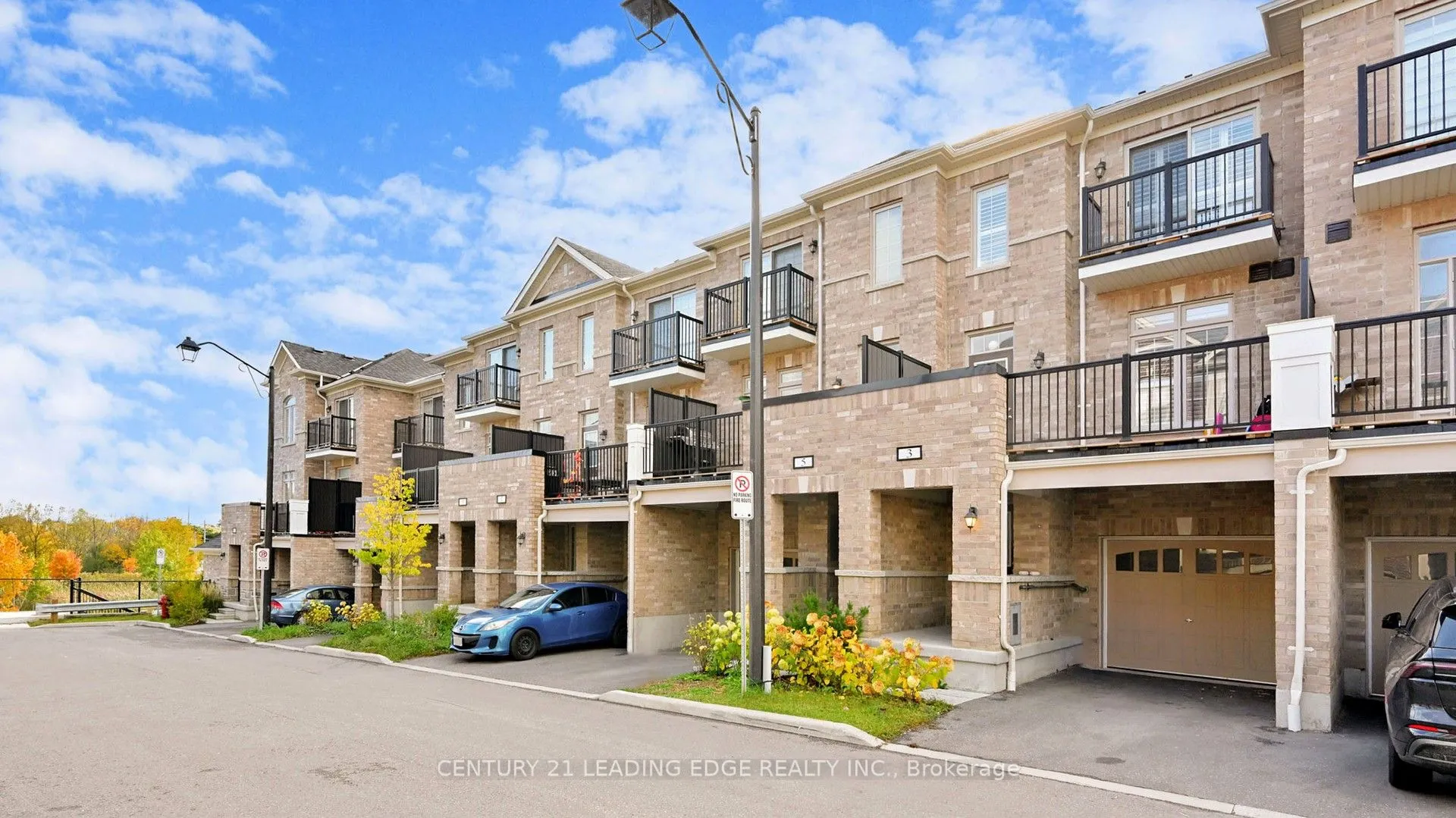 3 Royal Collection Way