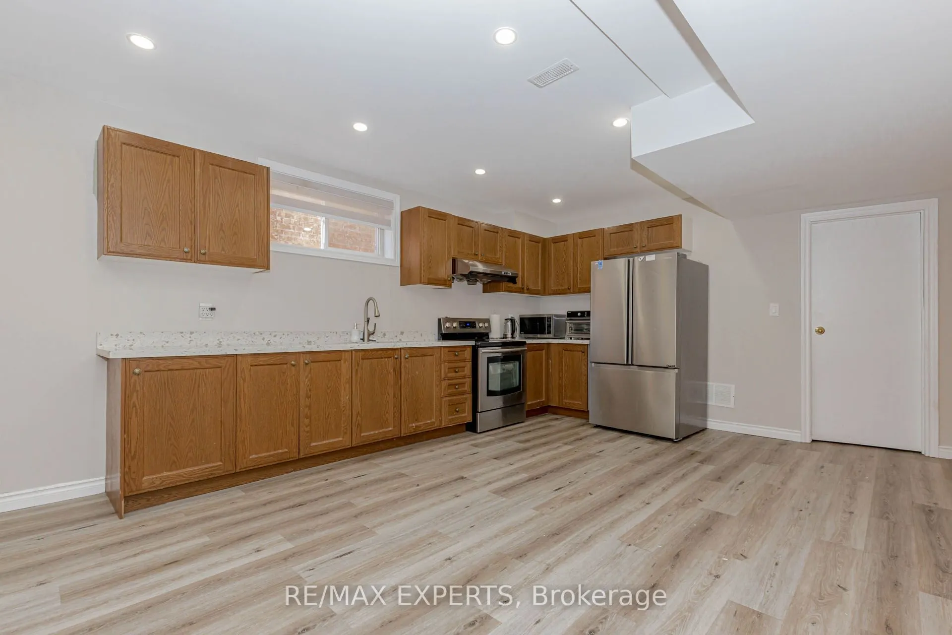 5 Temple West Crescent