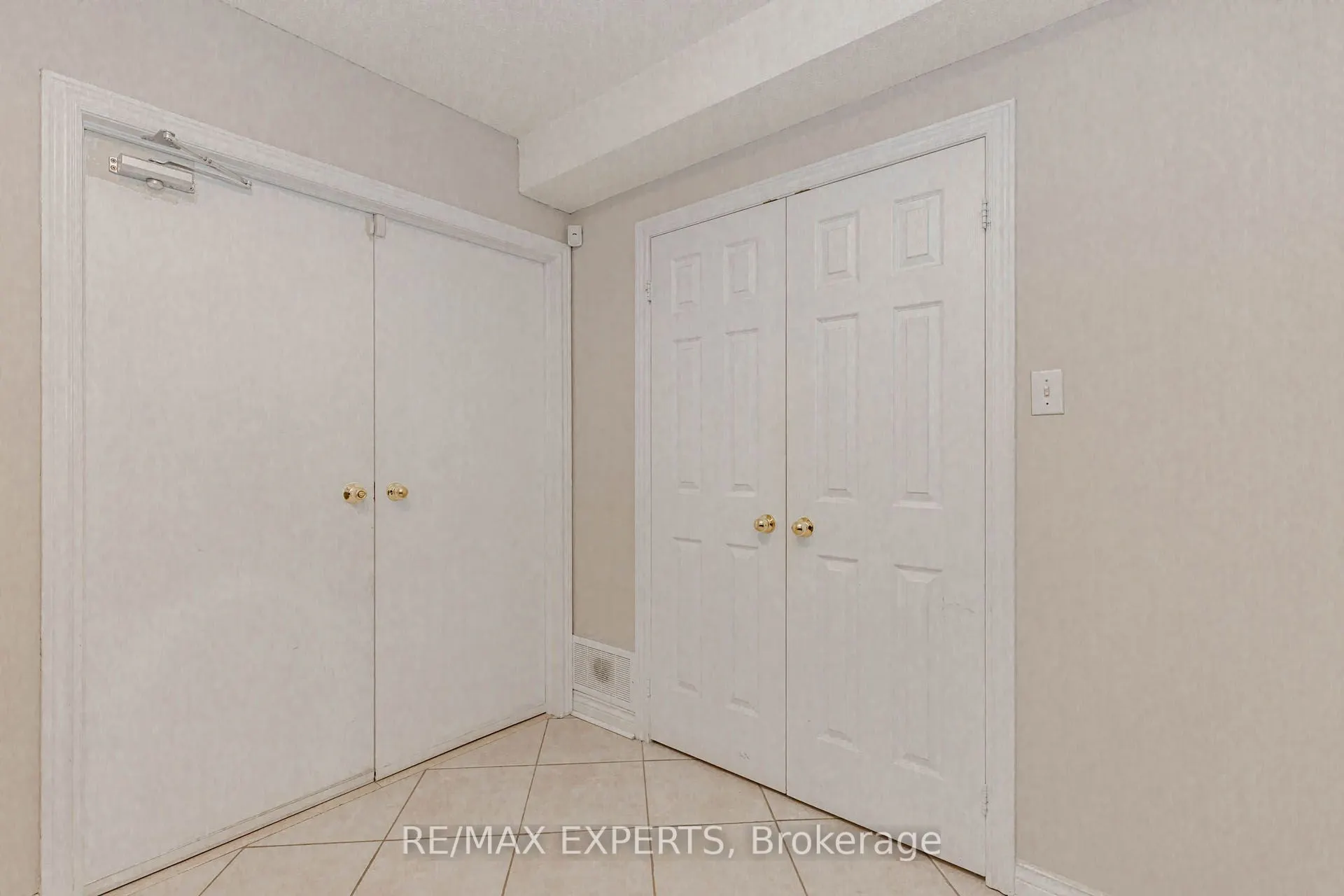 5 Temple West Crescent