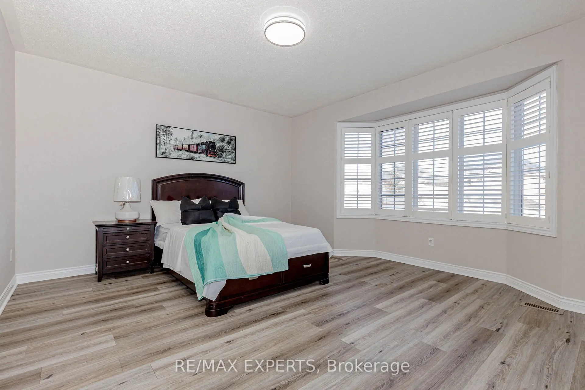 5 Temple West Crescent