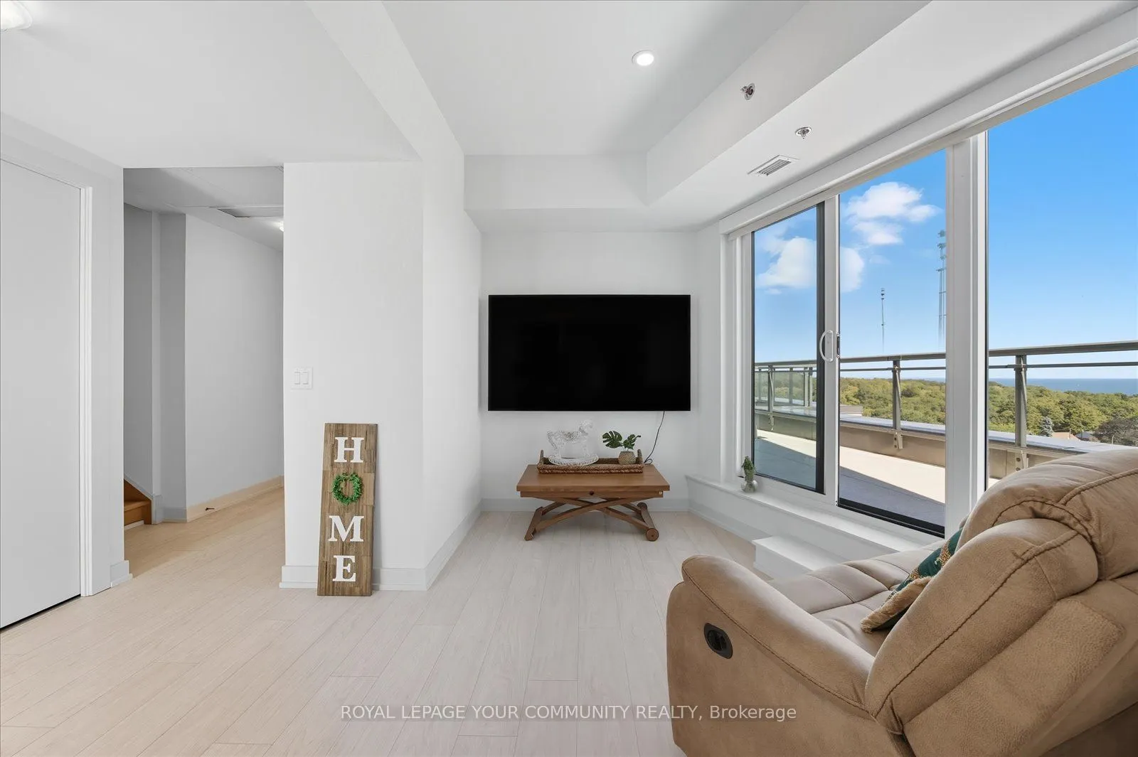 90 Glen Everest Road, #1008