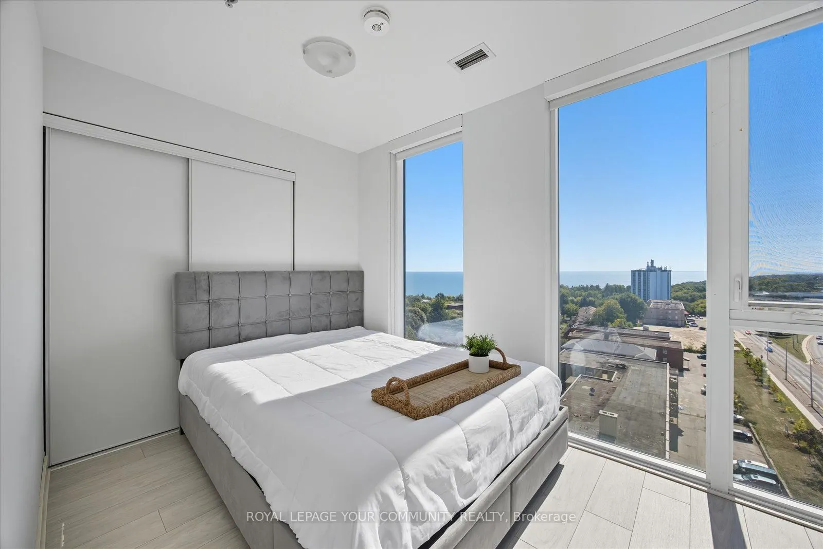 90 Glen Everest Road, #1008