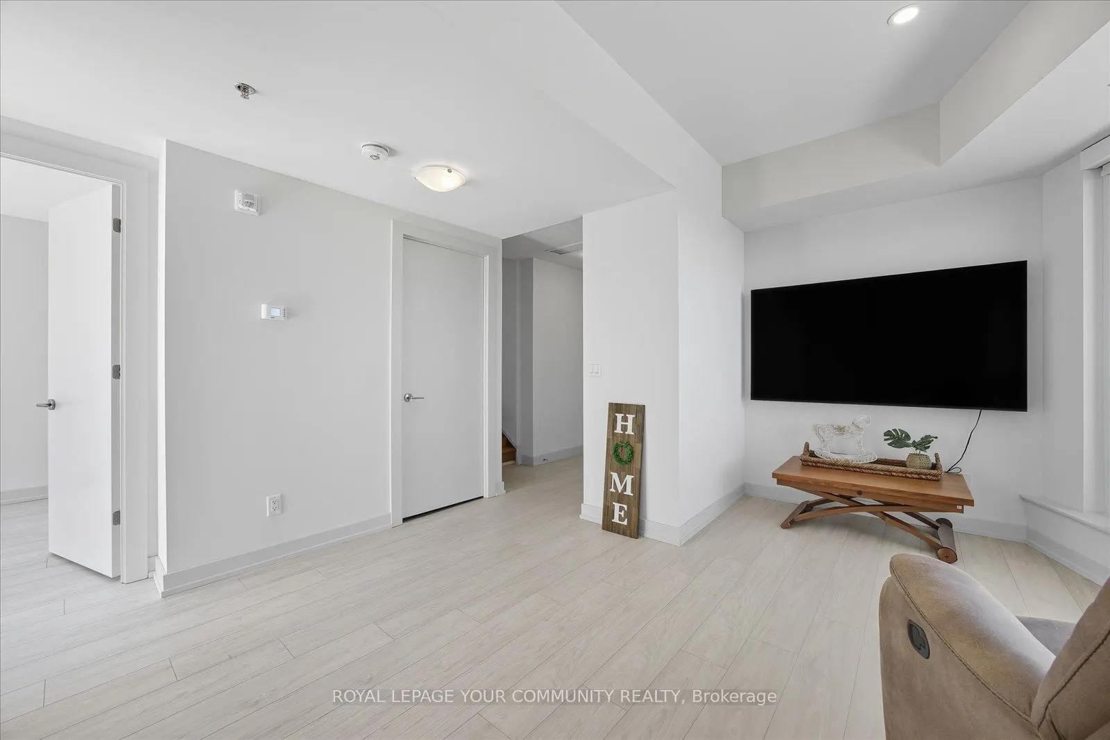 90 Glen Everest Road, #1008