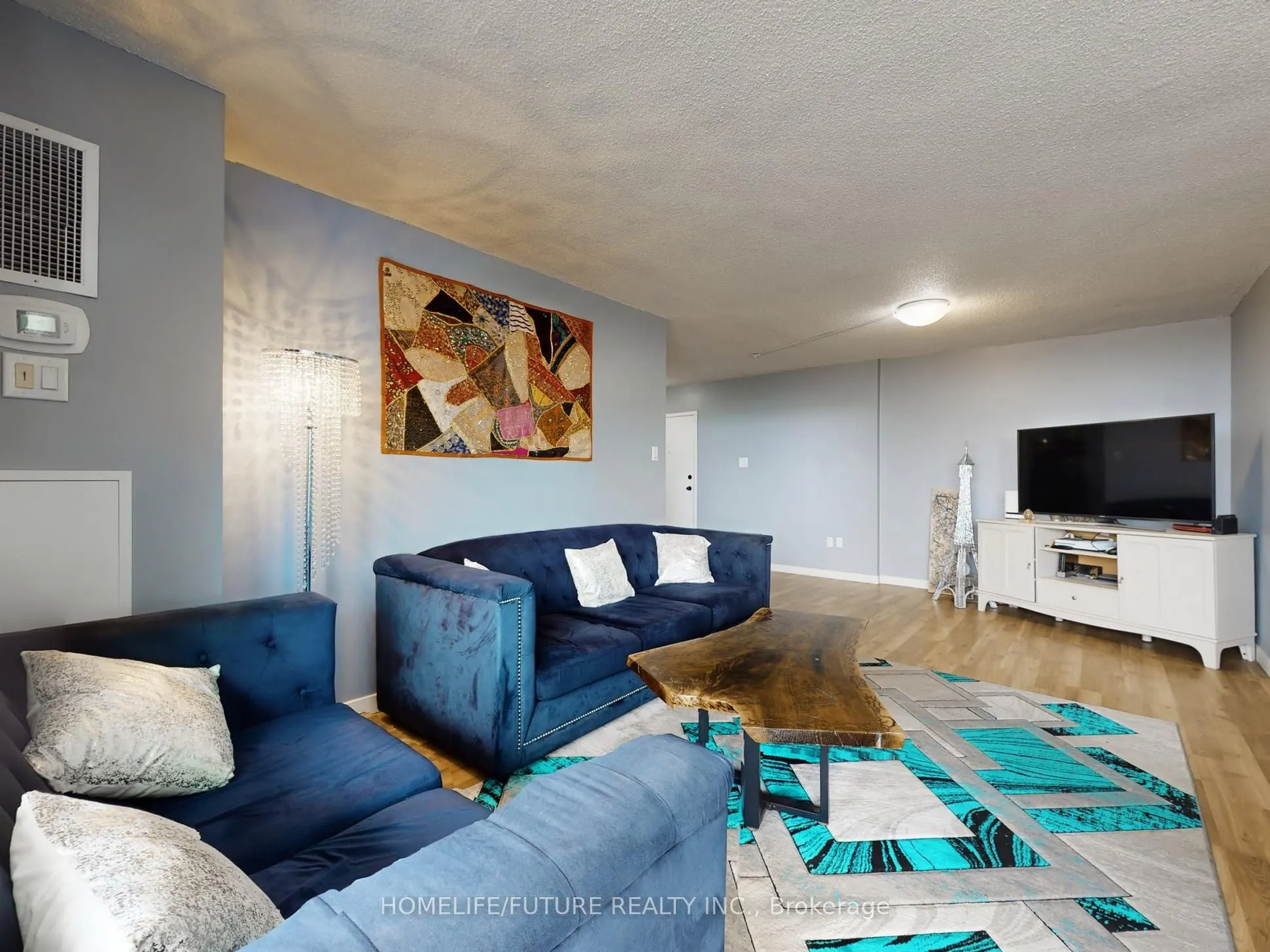 301 Prudential Drive, #1212