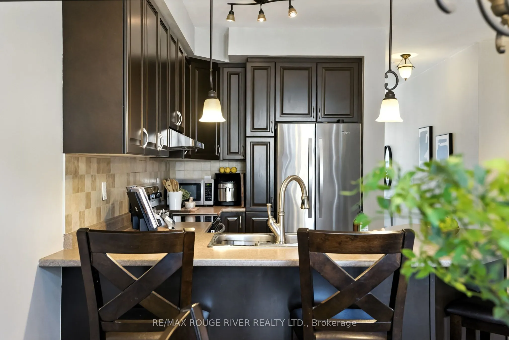 47 James Govan Drive