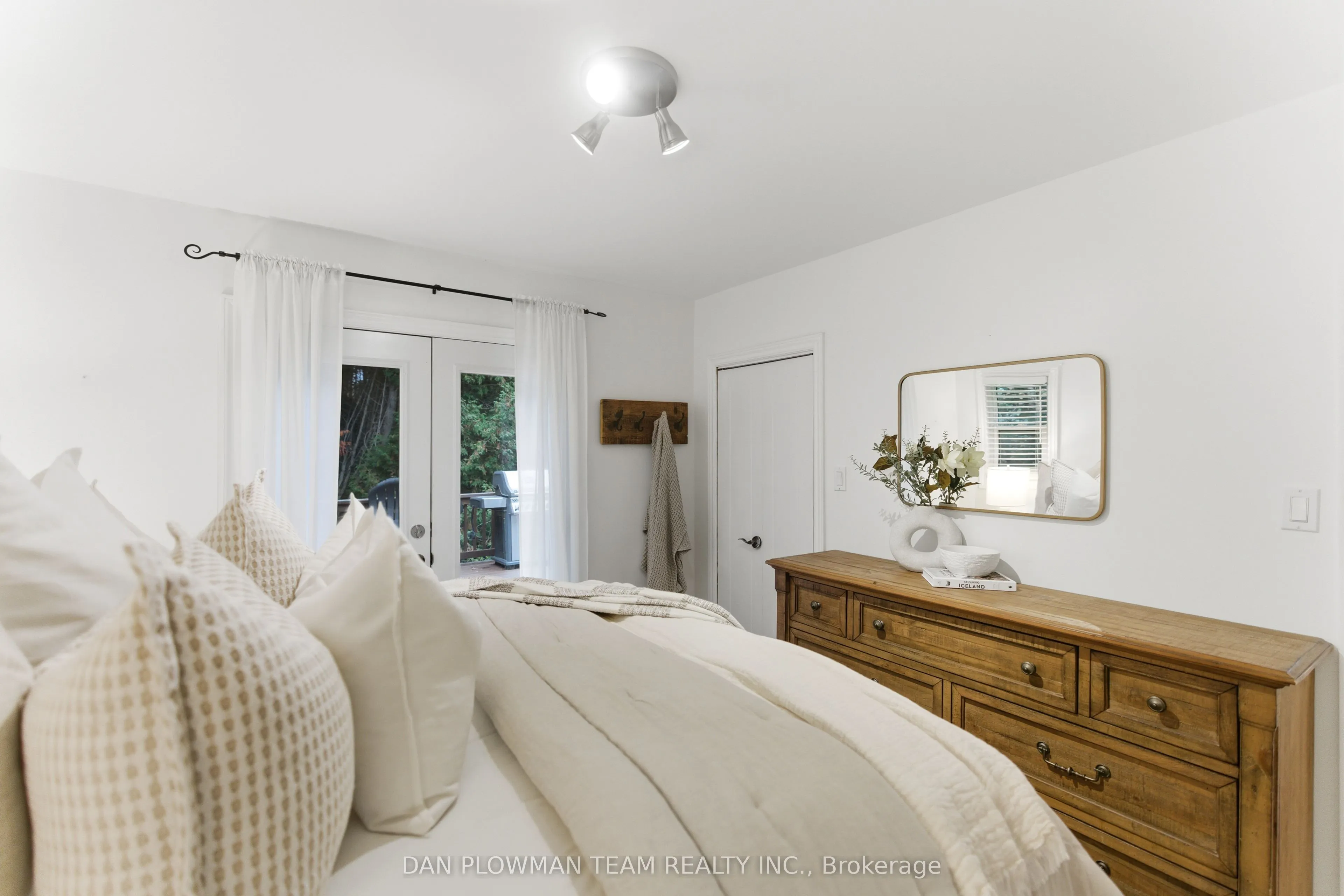 2804 Concession 6 Road