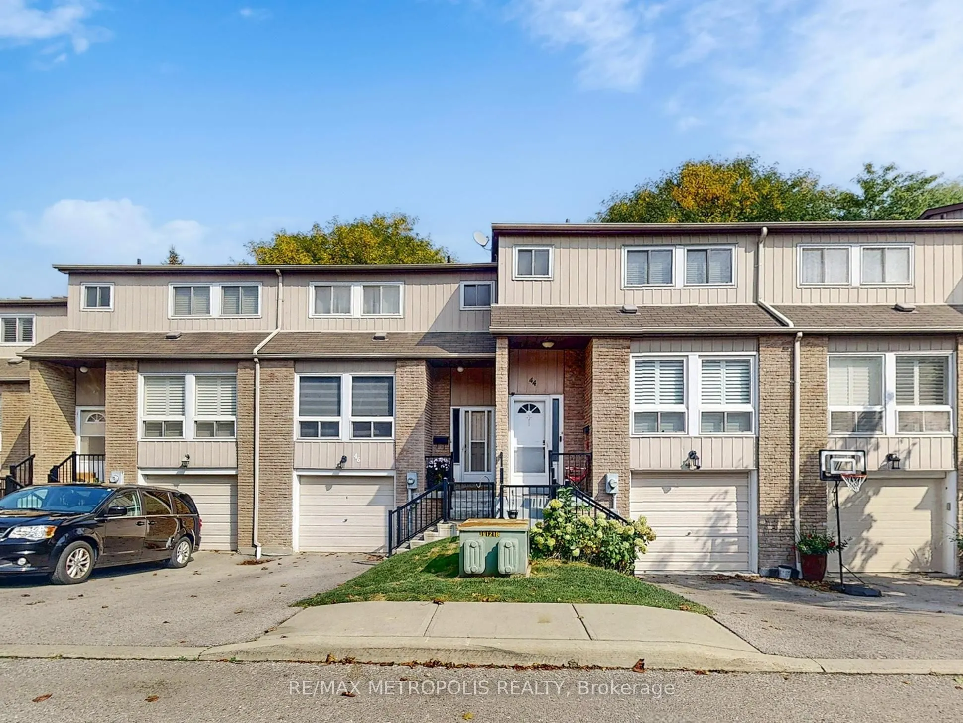 44 Willows Lane, #4040