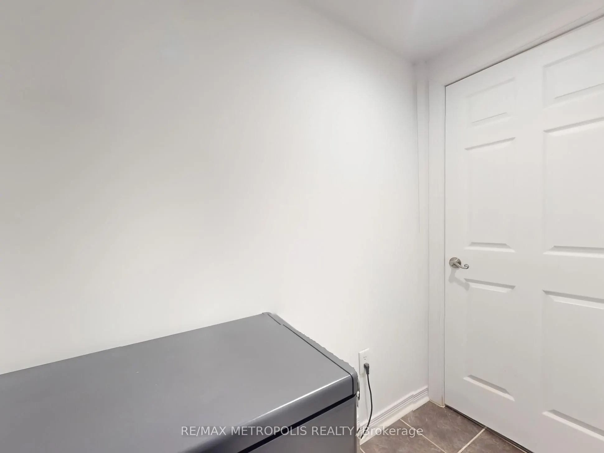 44 Willows Lane, #4040