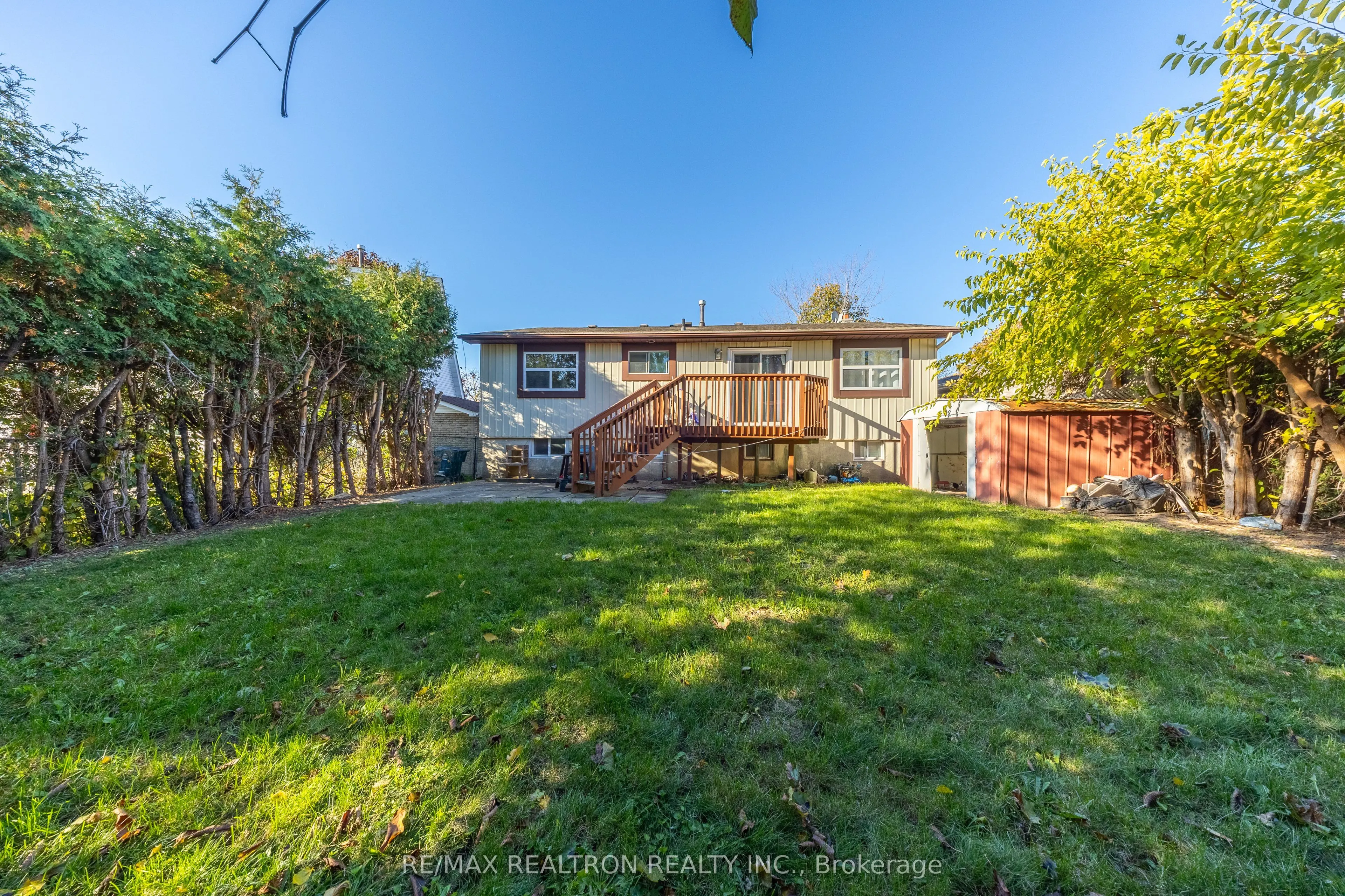 105 White Heather Boulevard, #Main