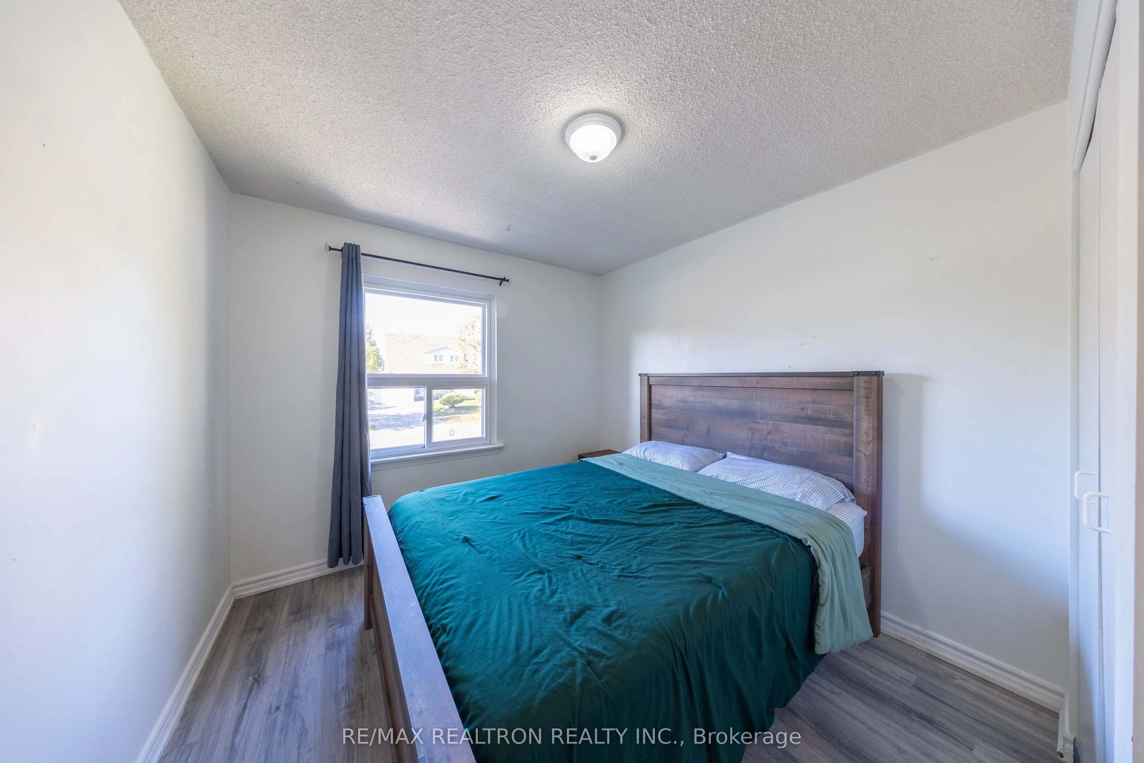 105 White Heather Boulevard, #Main