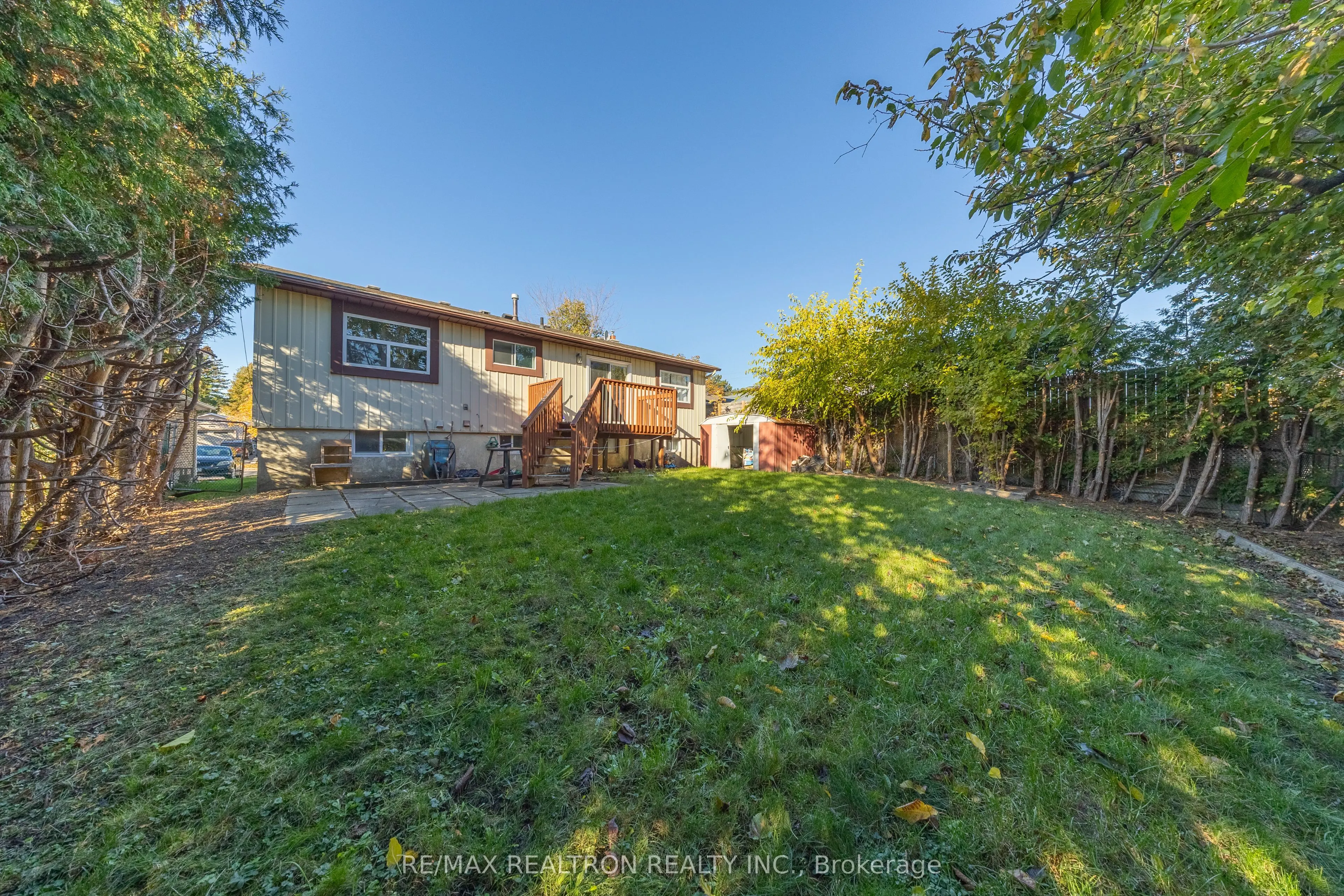 105 White Heather Boulevard, #Main